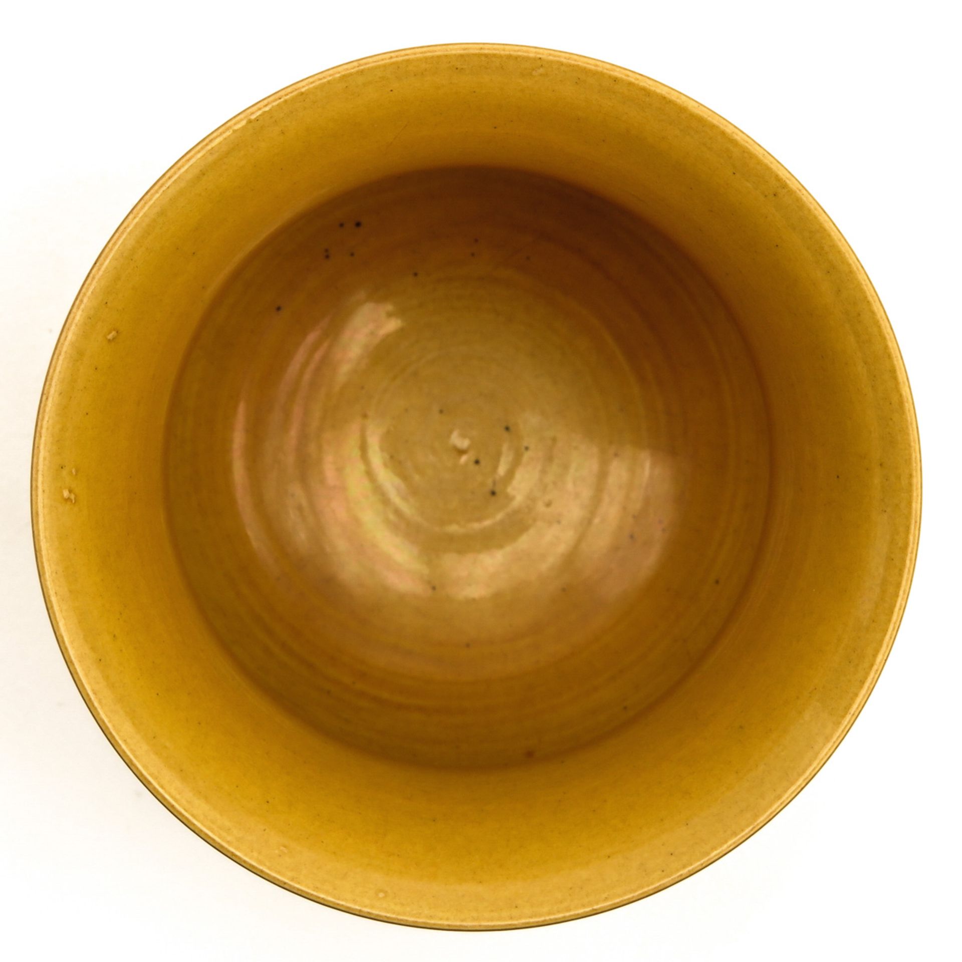 A Yellow Glazed Spittoon - Bild 5 aus 9