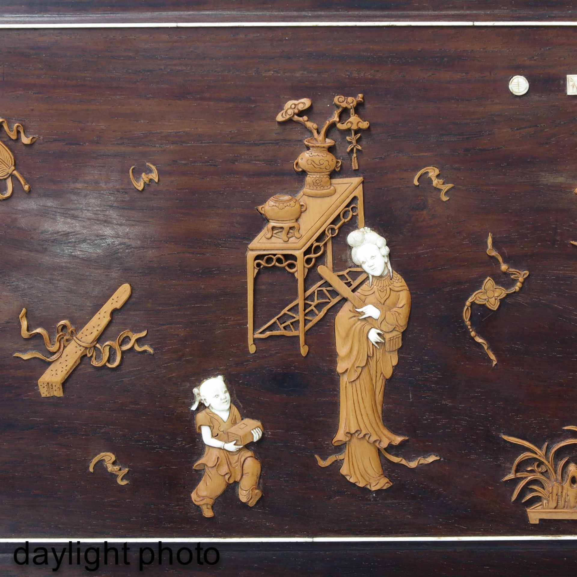 A Carved Wall Hanging - Image 9 of 10