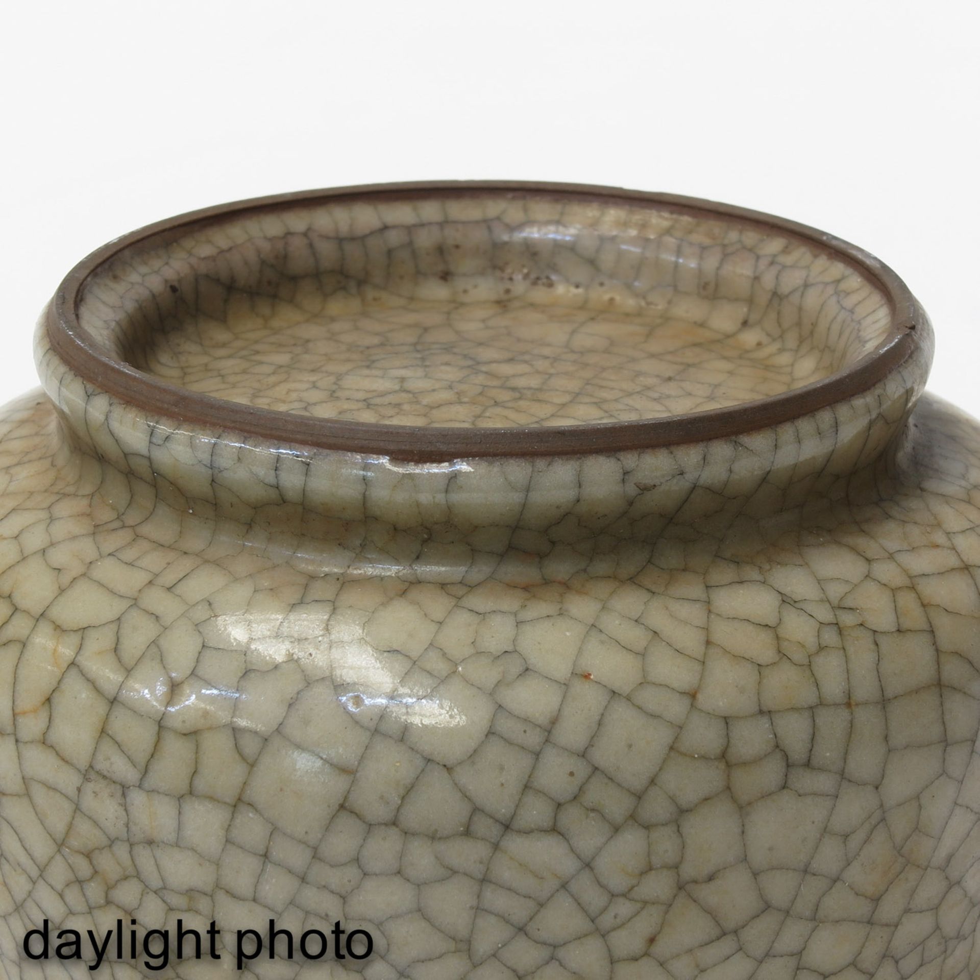 A Crackle Decor Vase with Handles - Image 8 of 9