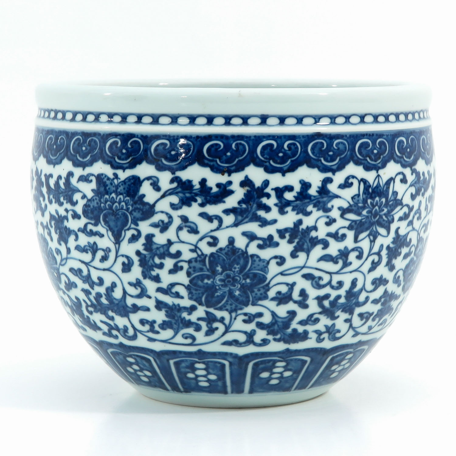 A Blue and White Pot