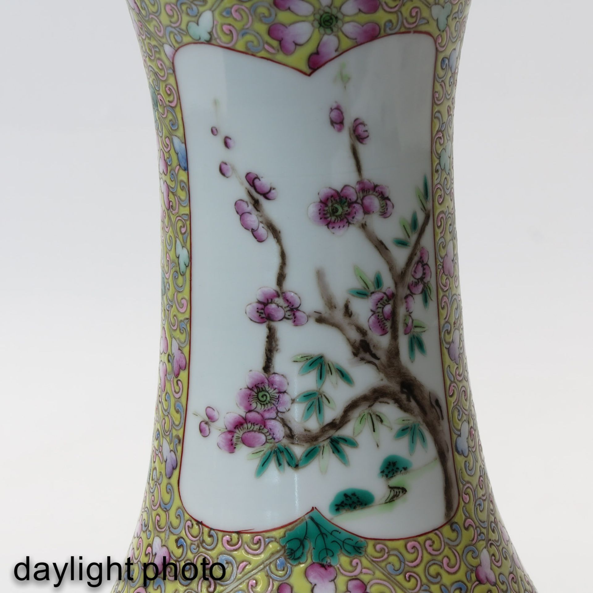 A Famille Rose Vase - Image 10 of 10