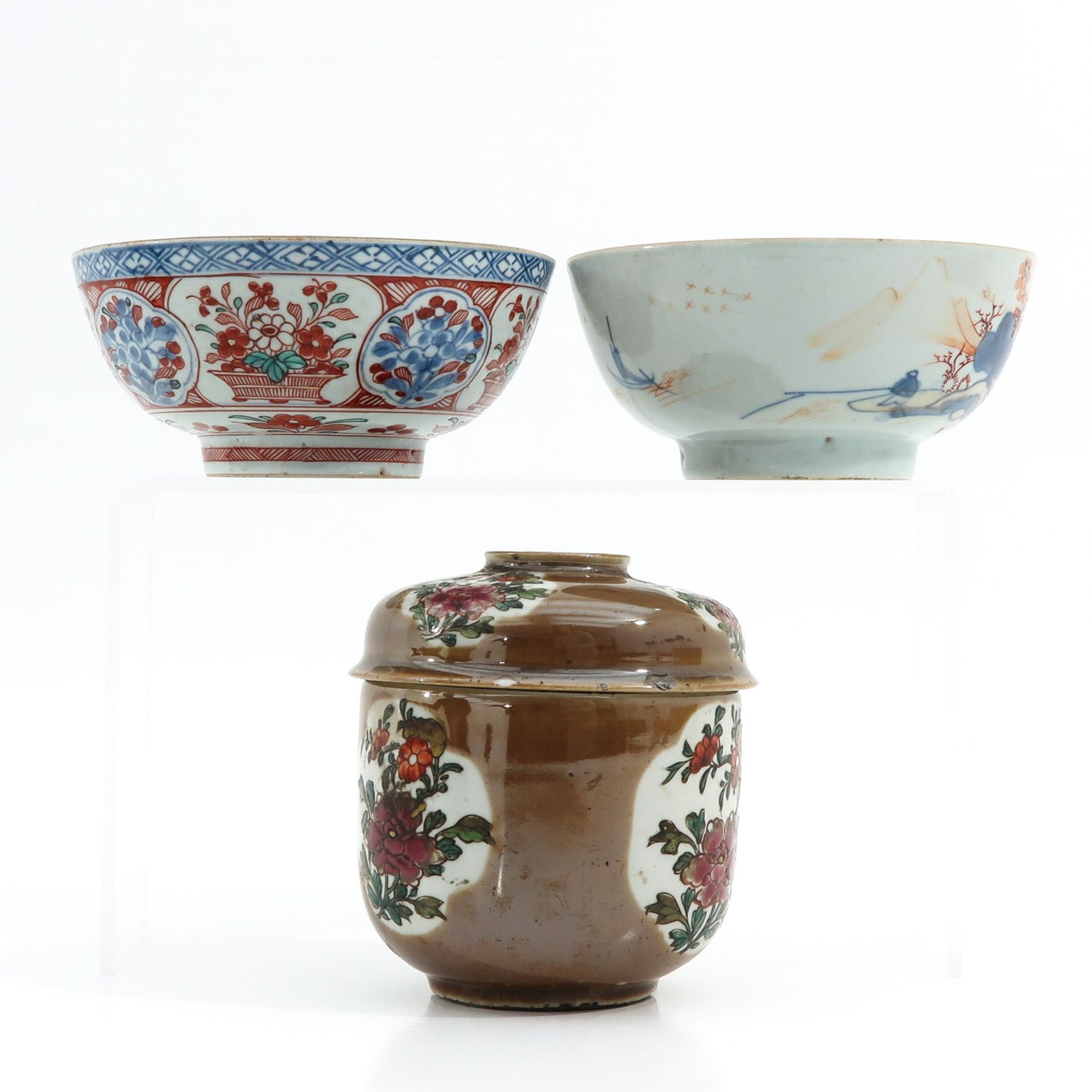 A Batavianware Jar and 2 Bowls - Bild 3 aus 9
