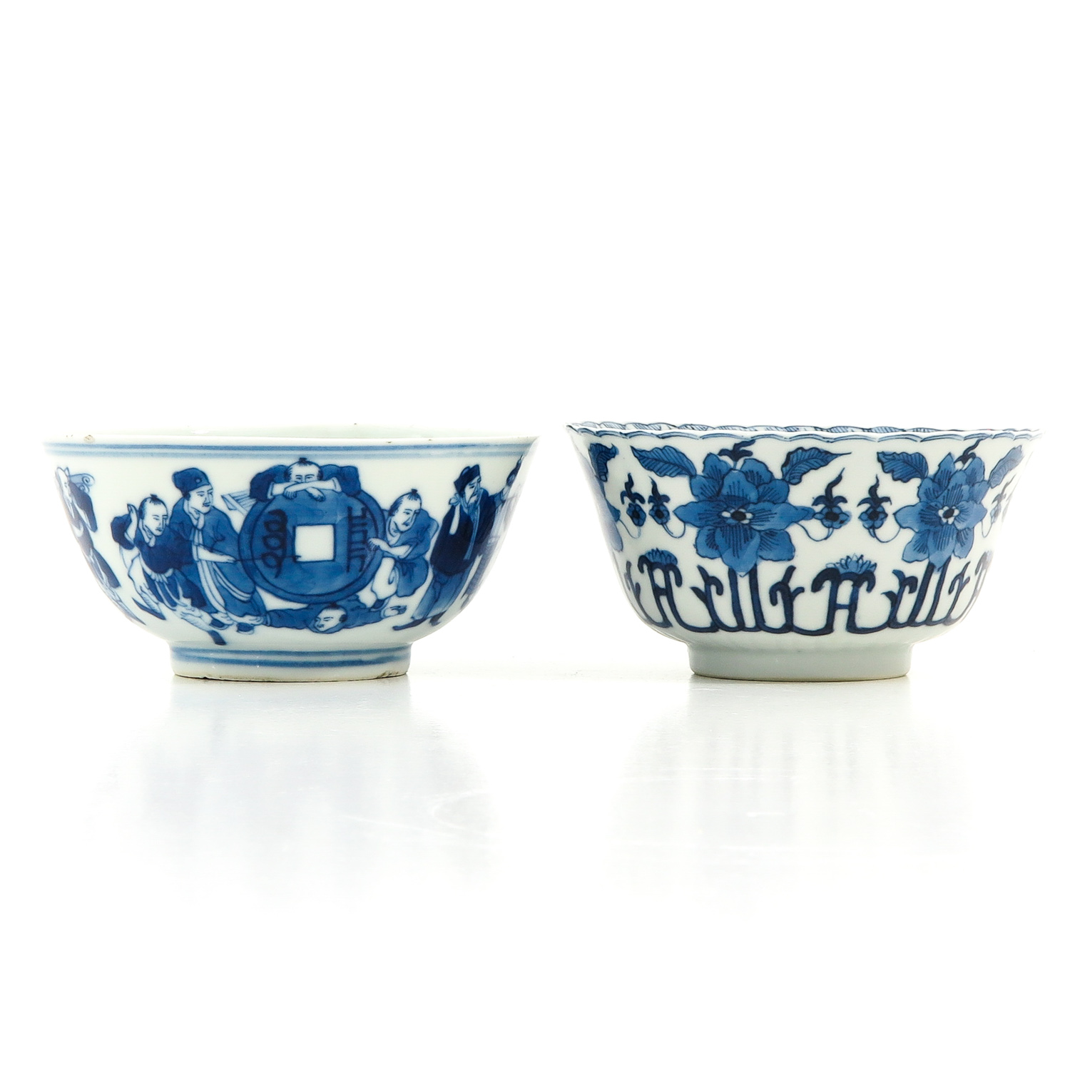 A Lot of 2 Blue and White Bowls - Image 4 of 10