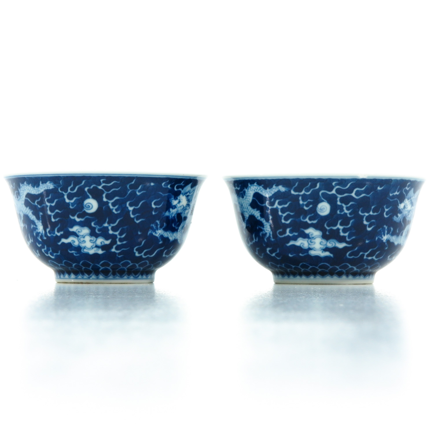 A Pair of Dragon Decor Cups - Image 2 of 10