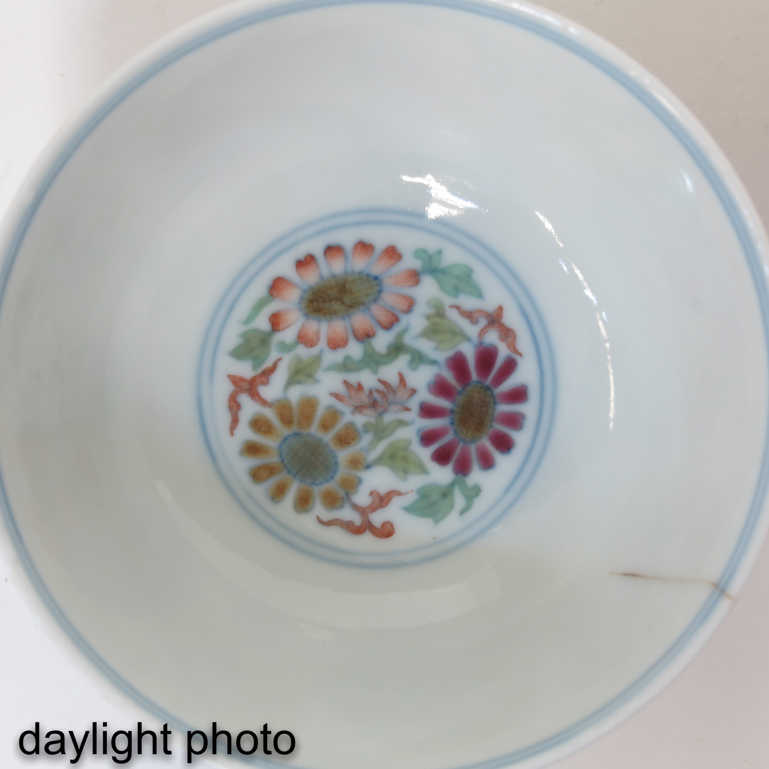 A Doucai Decor Cup - Image 10 of 10