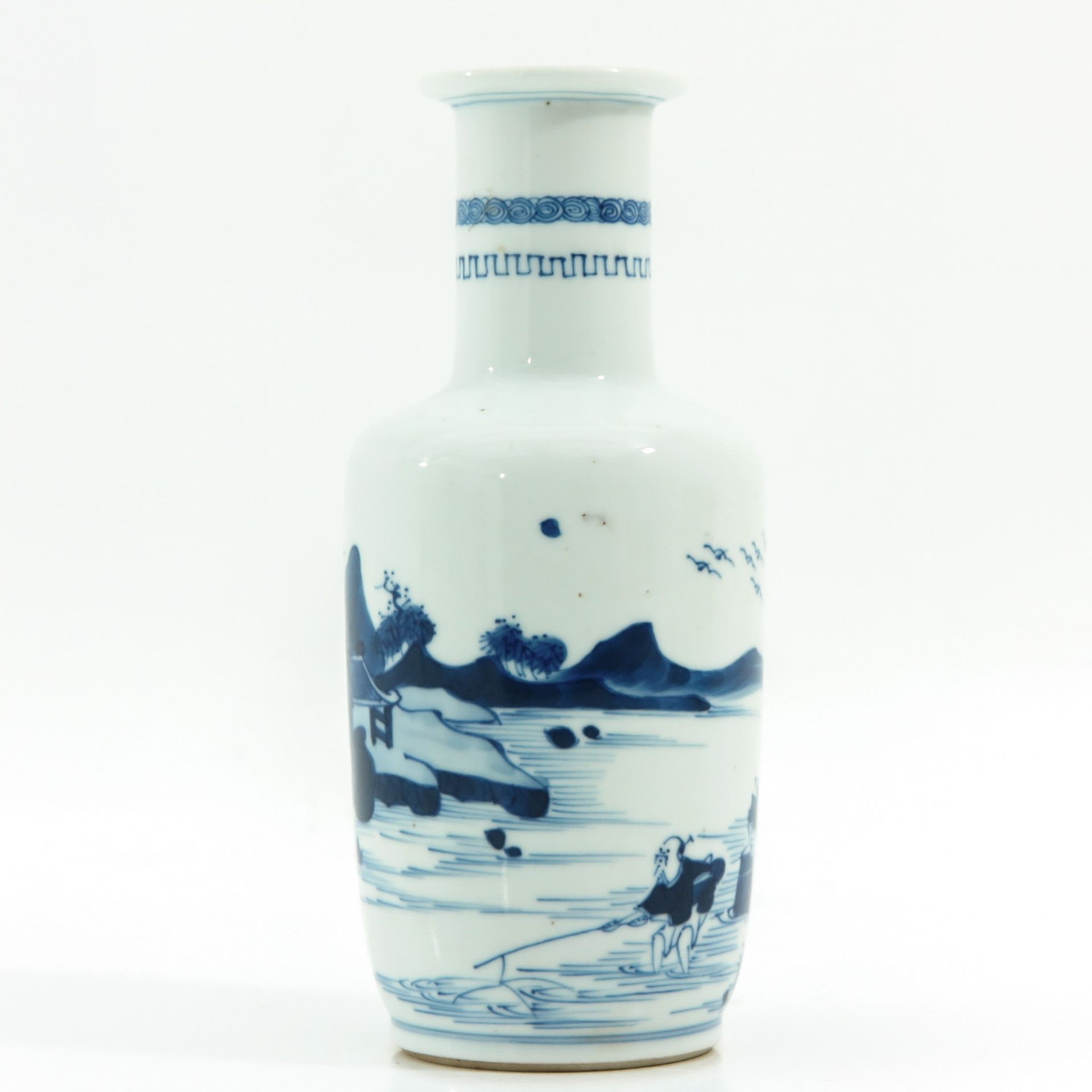 A Blue and White Vase - Image 4 of 9