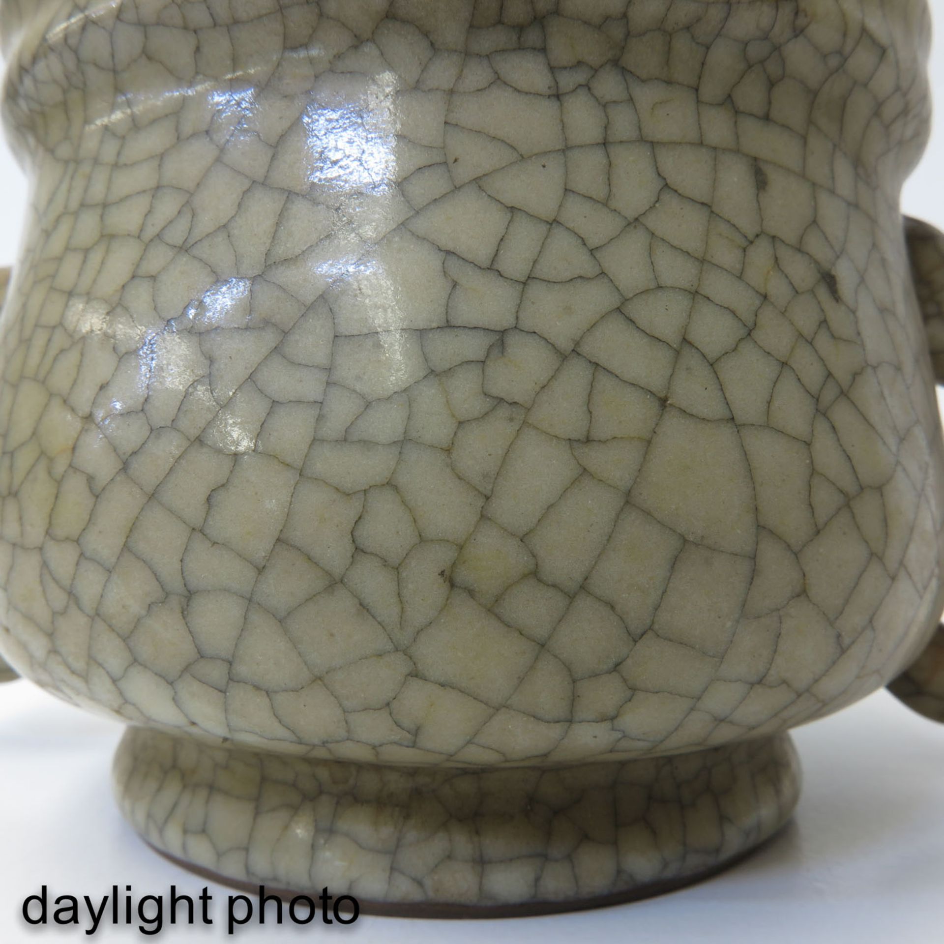 A Crackle Decor Vase with Handles - Image 9 of 9