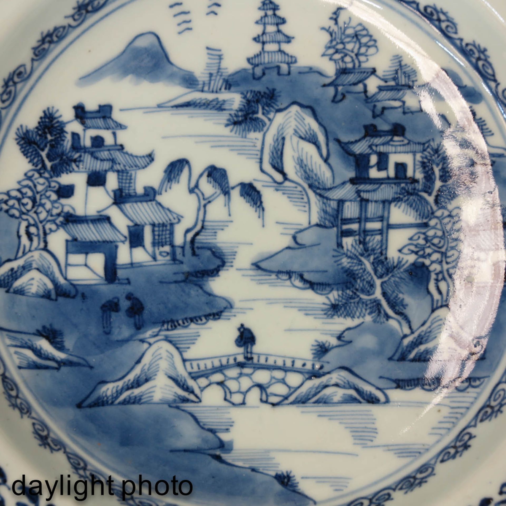 A Collection of 4 Plates - Bild 10 aus 10