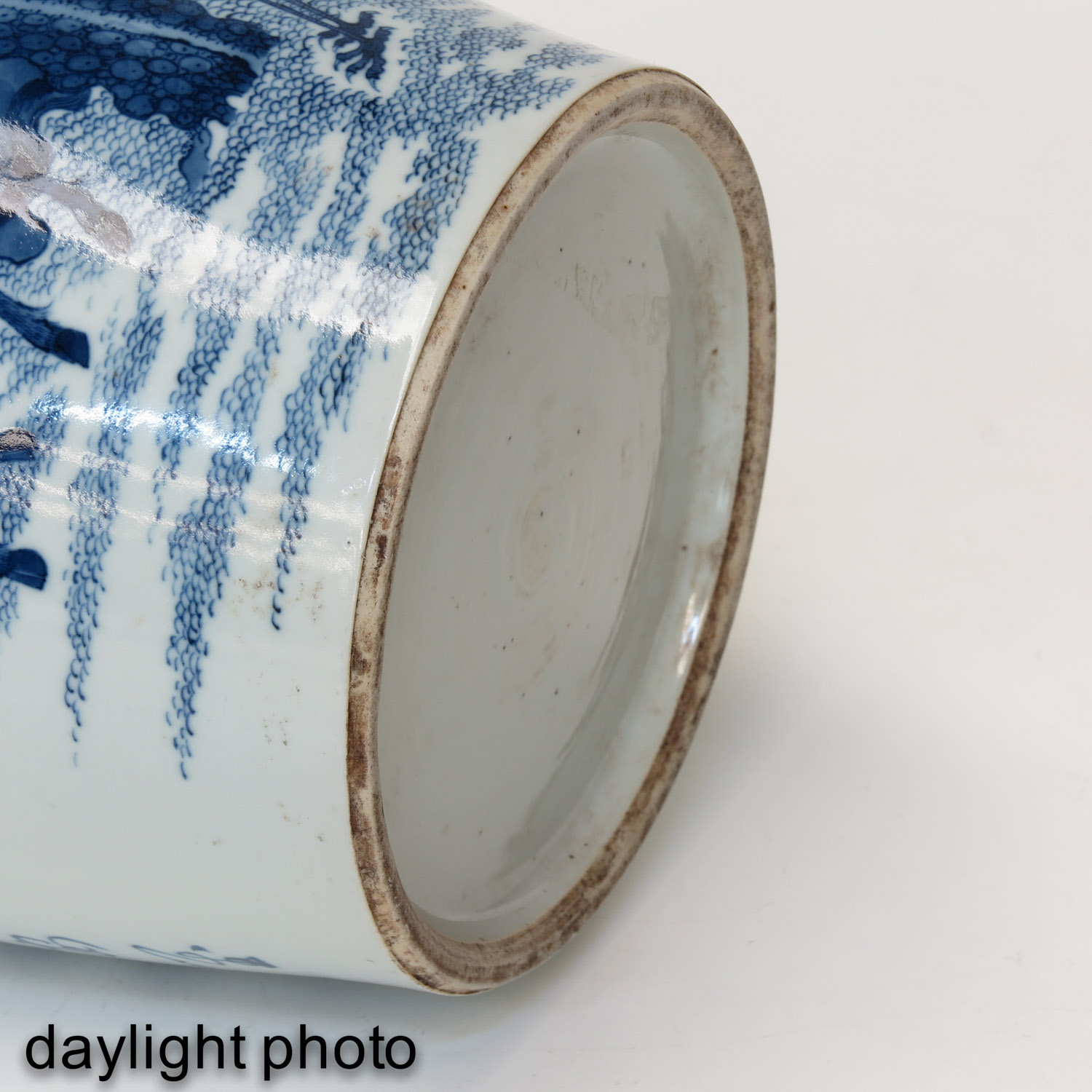 A Blue and White Vase - Image 8 of 10