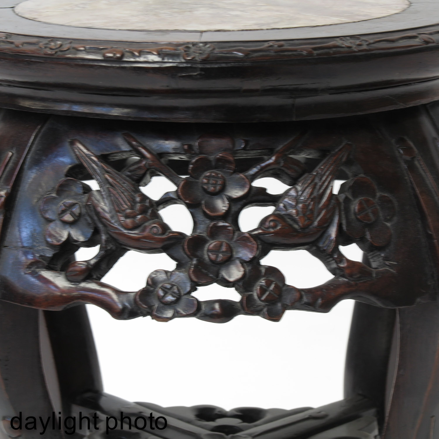 A Chinese Side Table - Image 8 of 9