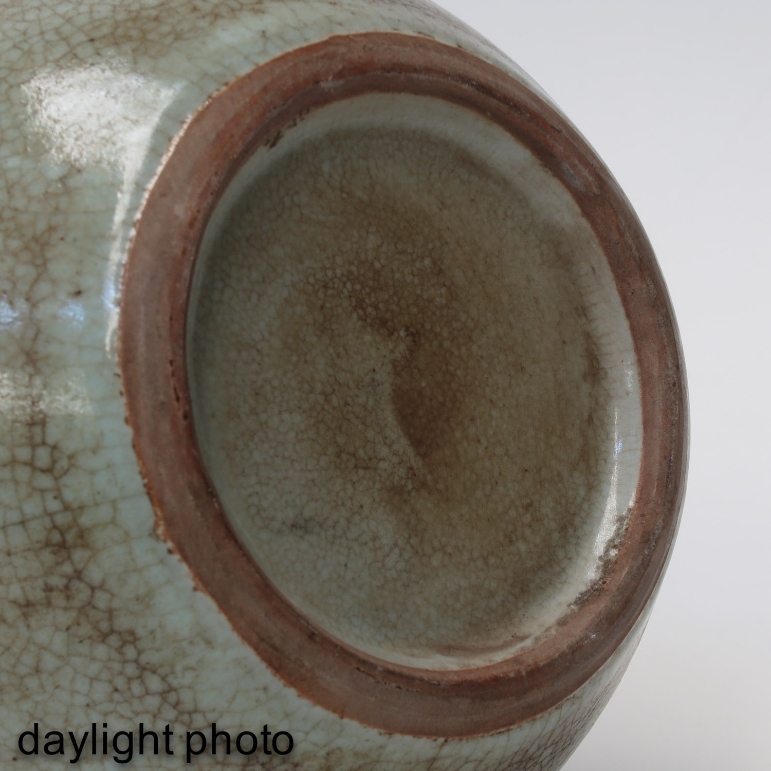 A Celadon Bottle Vase - Image 8 of 10