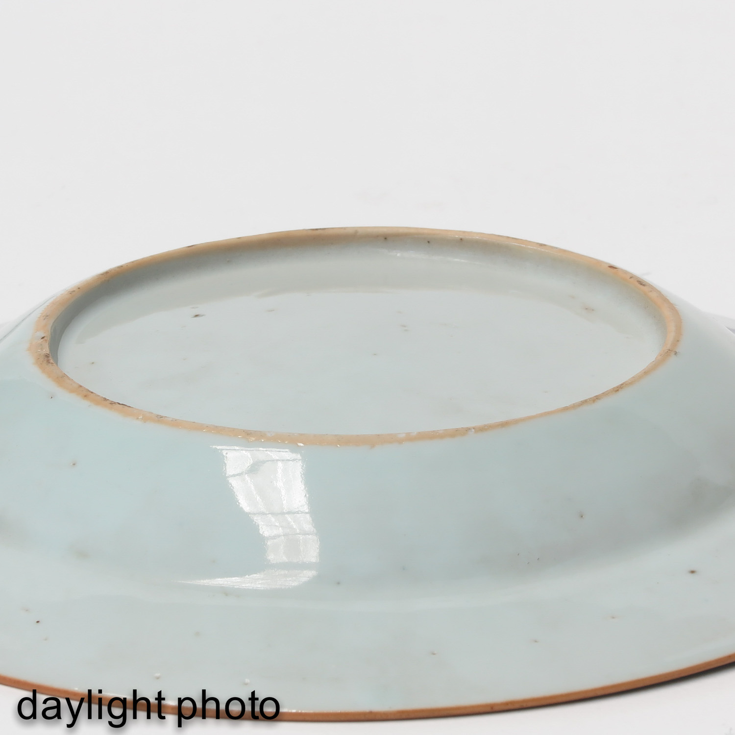 A Collection of 5 Blue and White Plates - Image 8 of 9