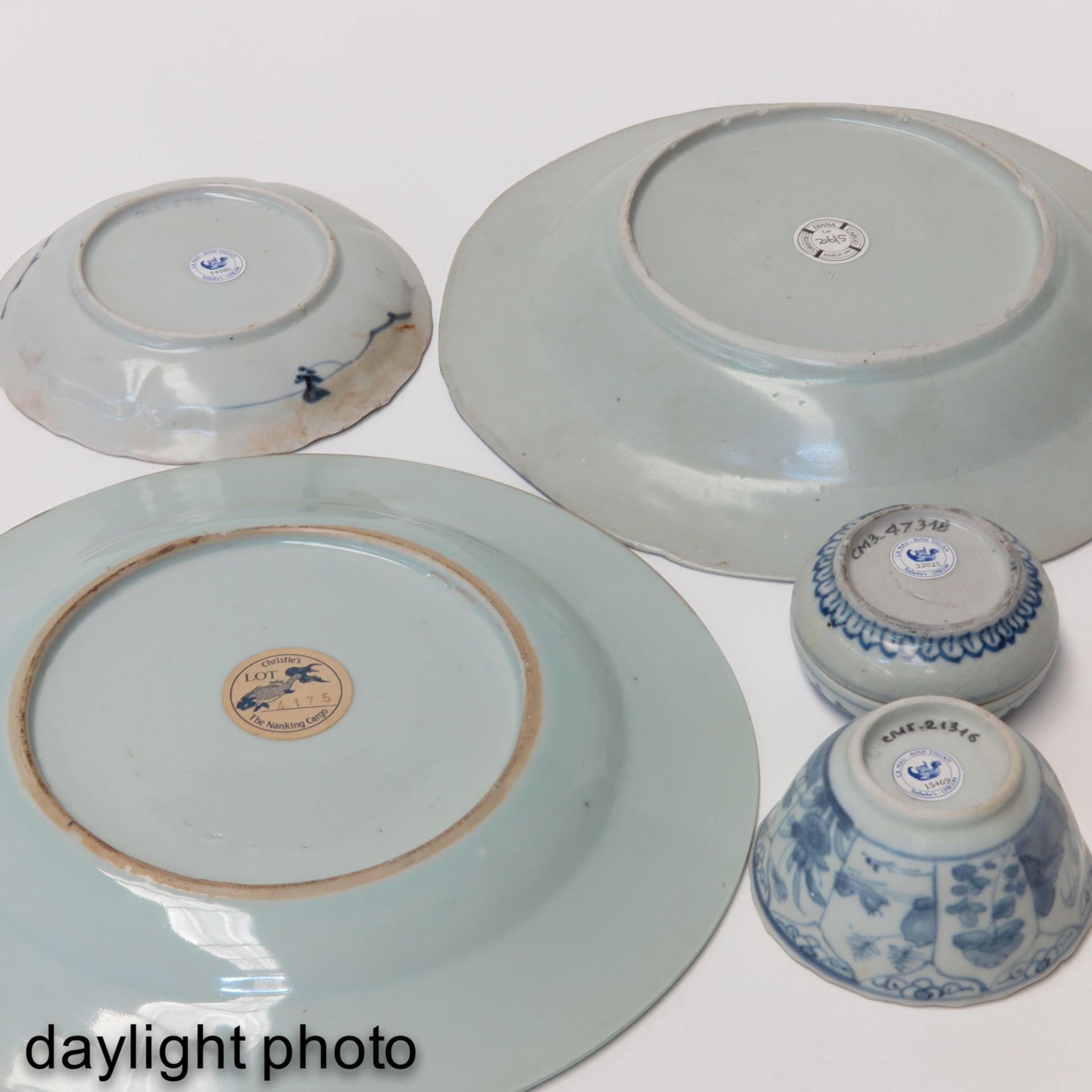 A Collection of Ship Wreck Porcelain - Image 10 of 10