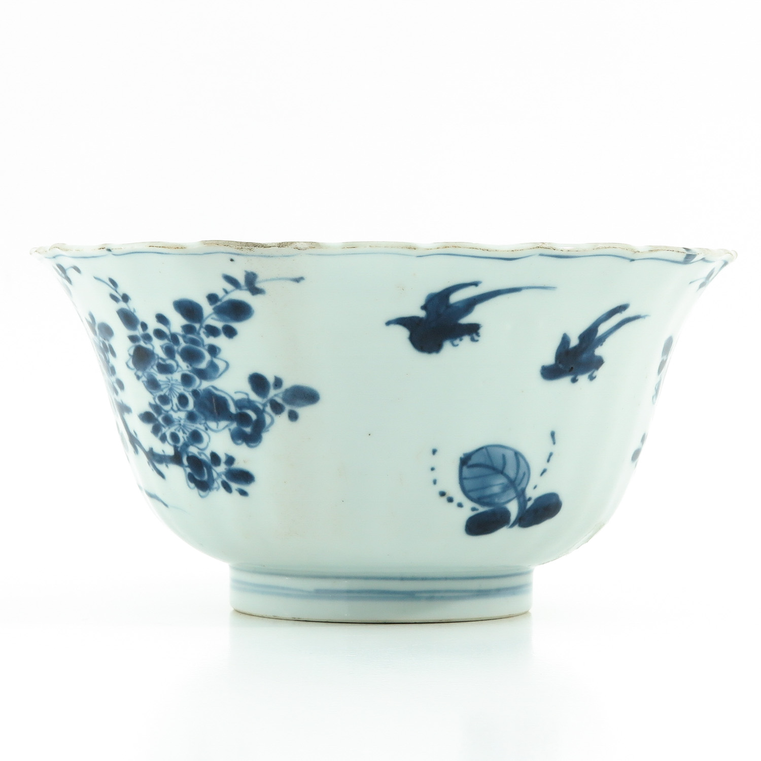 A Blue and White Bowl - Image 3 of 10