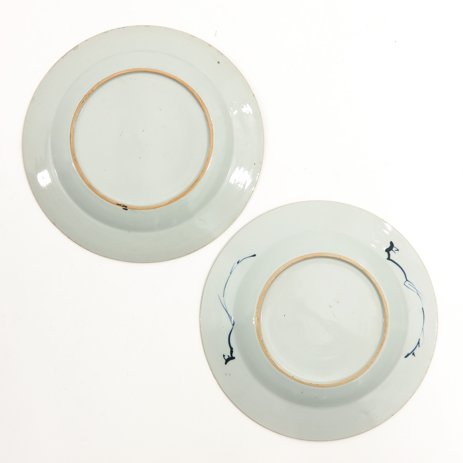 A Collection of 4 Blue and White Plates - Image 6 of 10