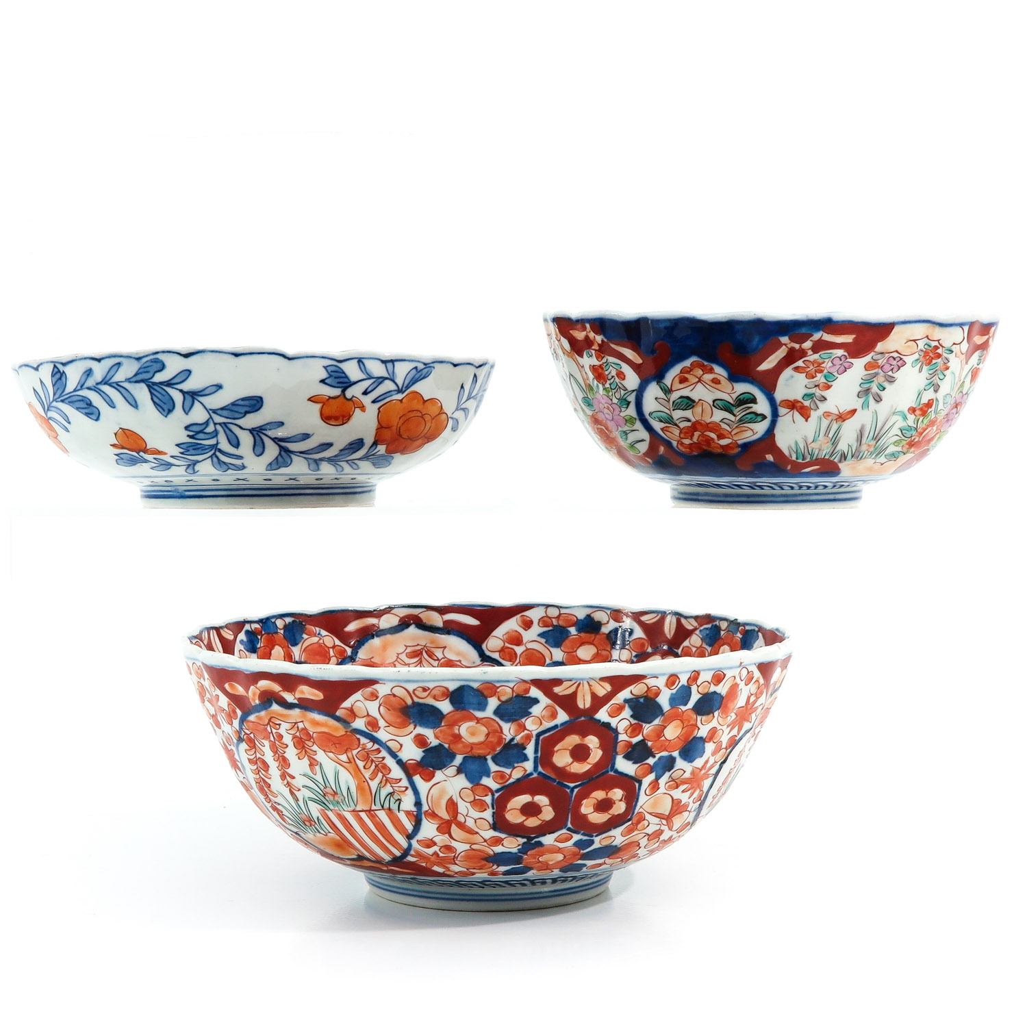 A Series of 3 Imari Bowls - Image 4 of 10