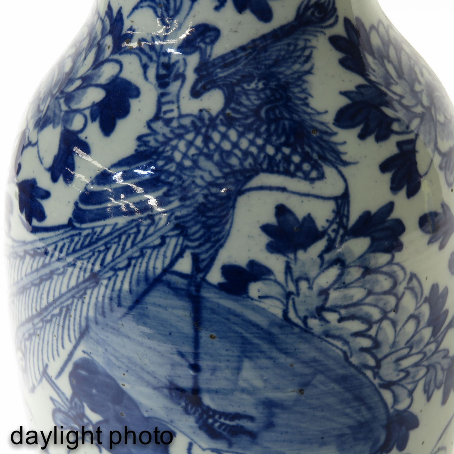 A Blue and White Vase - Bild 9 aus 10