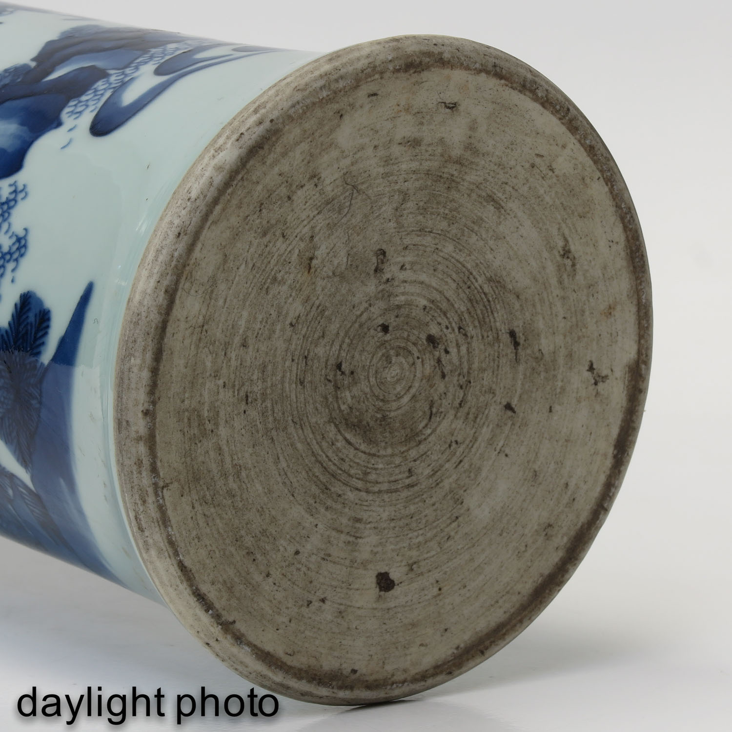 A Blue and White Vase - Image 8 of 10