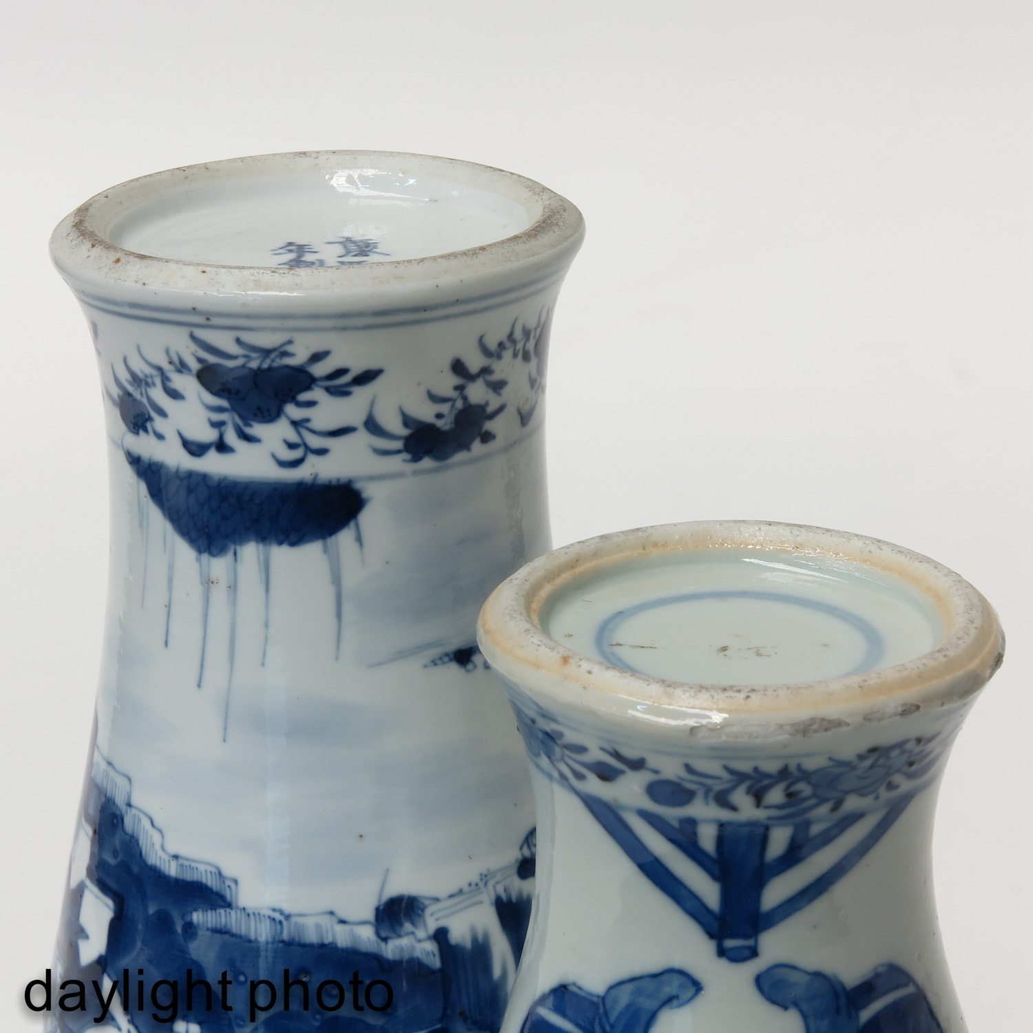 Two Blue and White Vases - Image 8 of 10