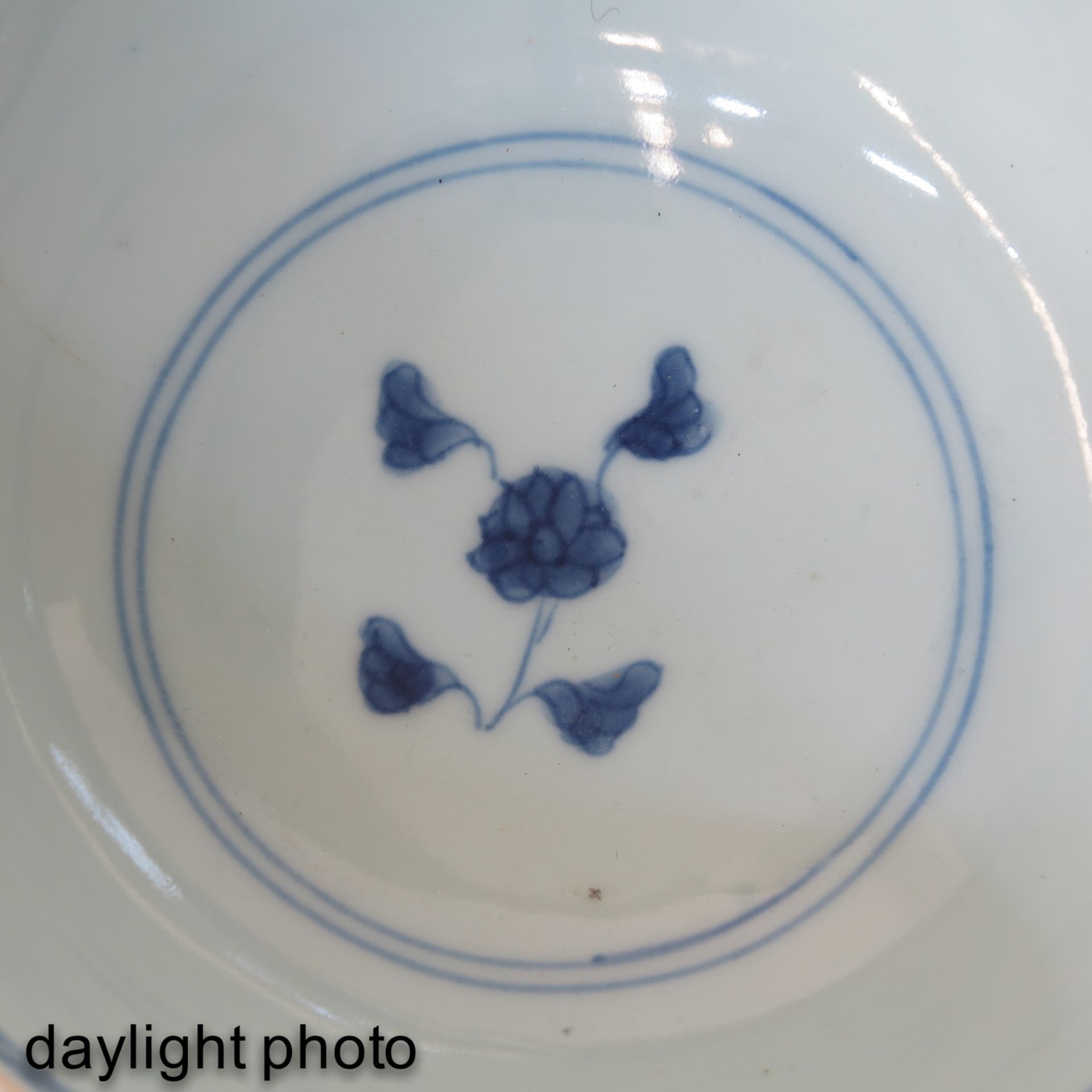 A Series of 3 Blue and White Bowls - Image 9 of 9