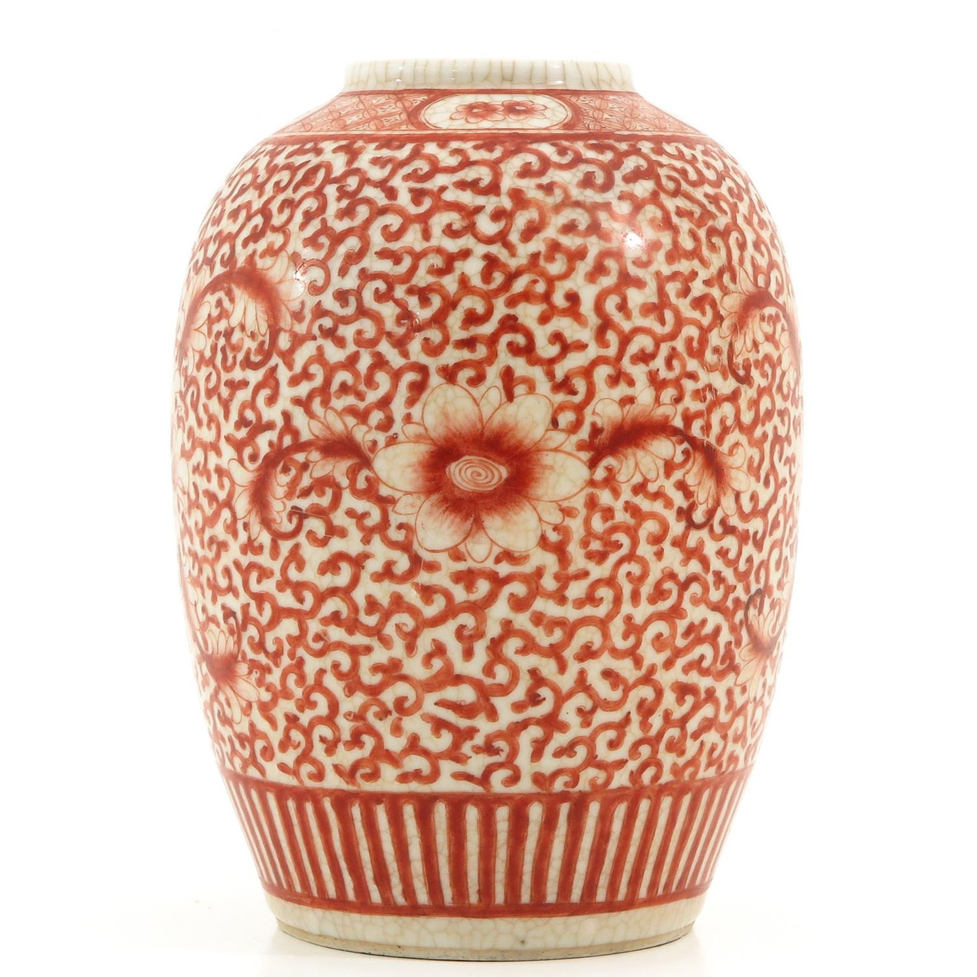 A Red Floral Decor Vase - Bild 2 aus 9