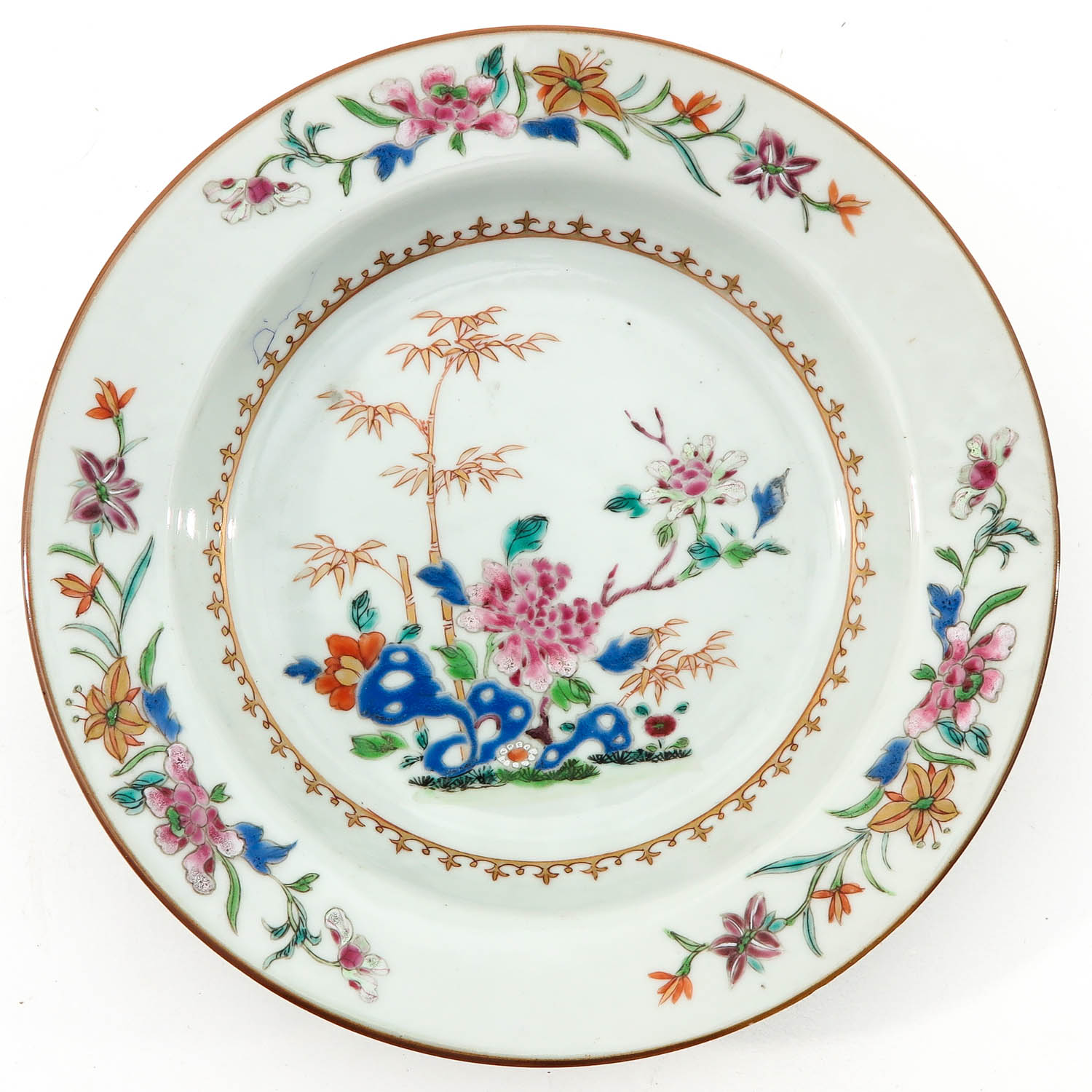 A Pair of Famille Rose Plates - Image 3 of 9