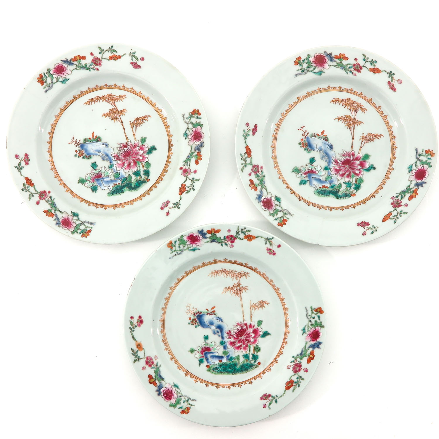 A Series of 8 Famille Rose Plates - Image 3 of 10