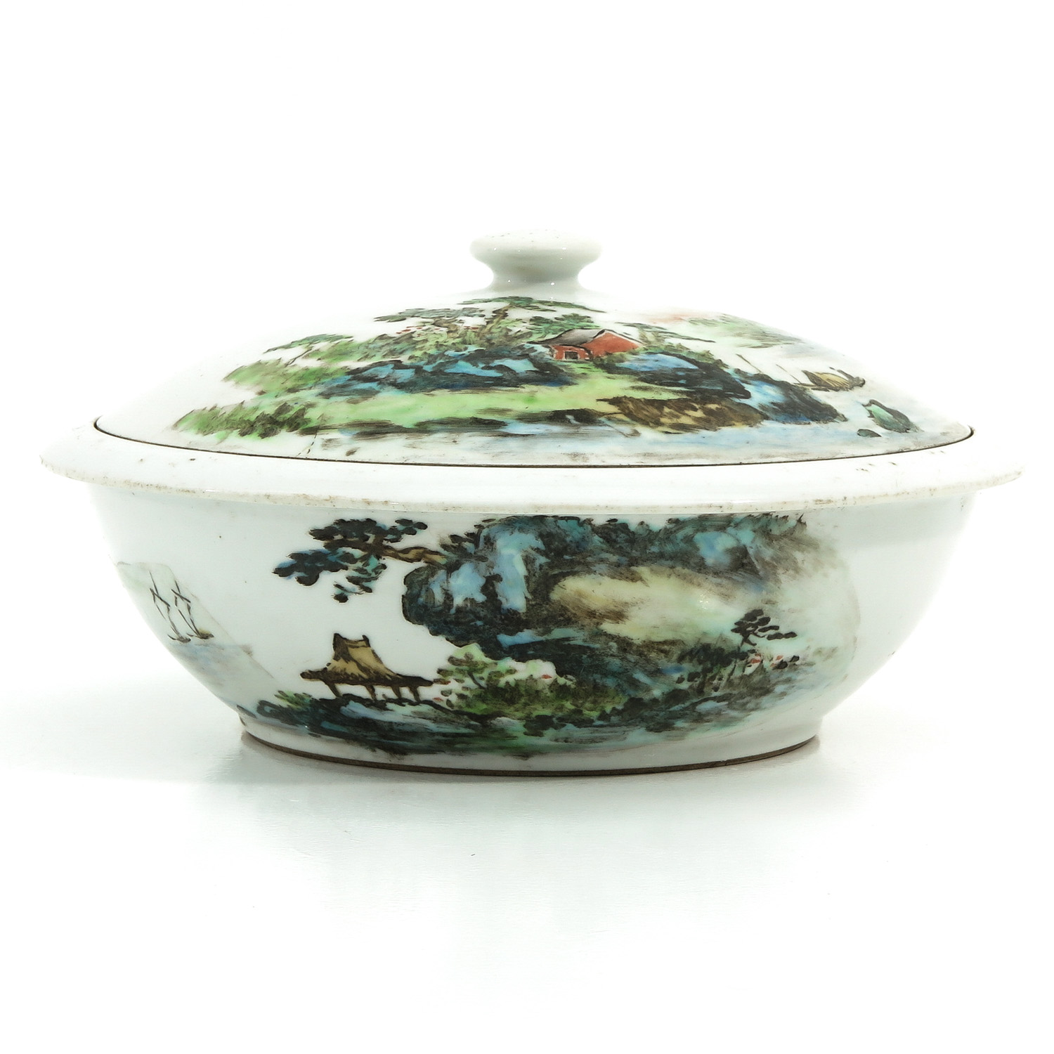 A Famille Verte Covered Bowl