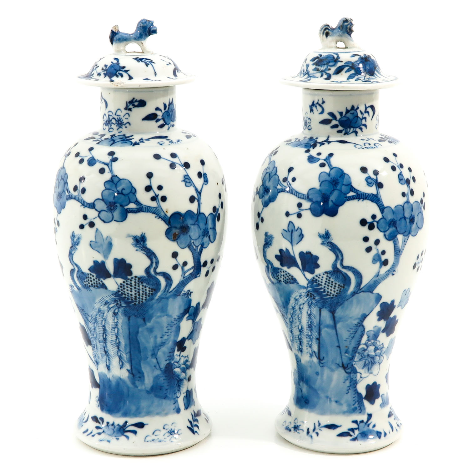 A Pair of Blue and White Covered Vases - Image 3 of 9