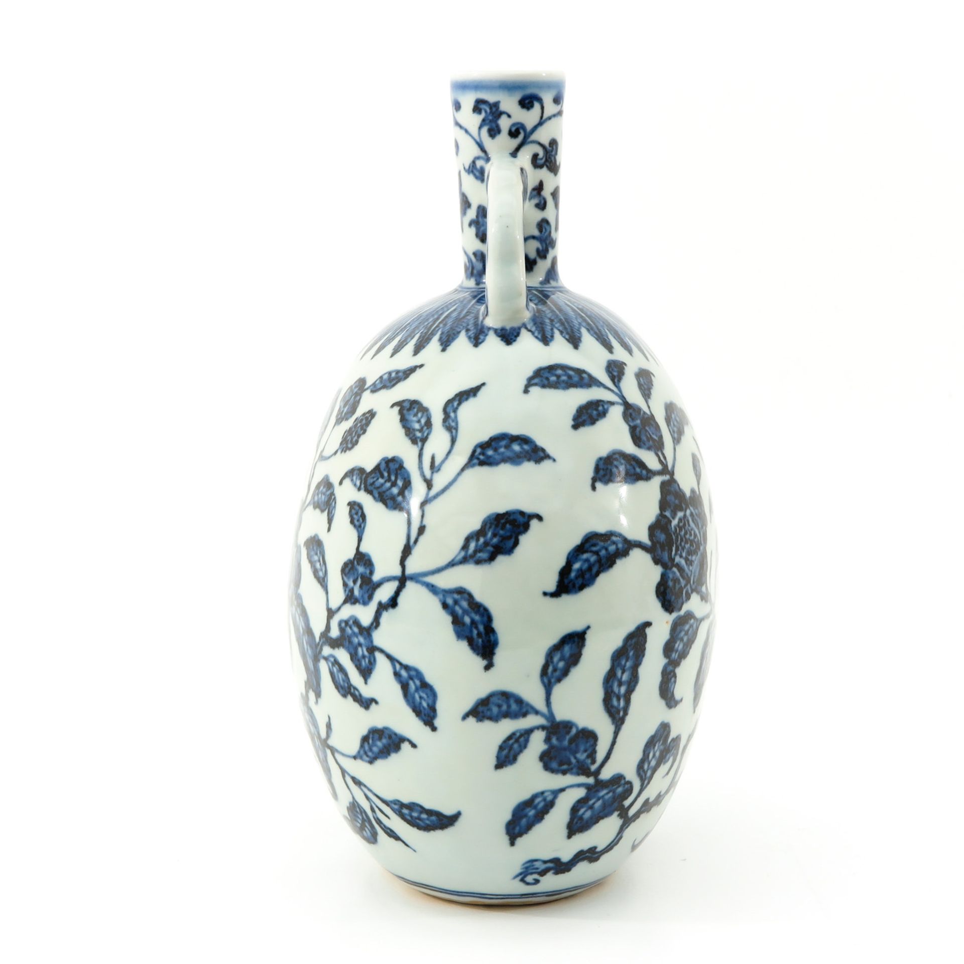 A Blue and White Moon Bottle - Image 4 of 9