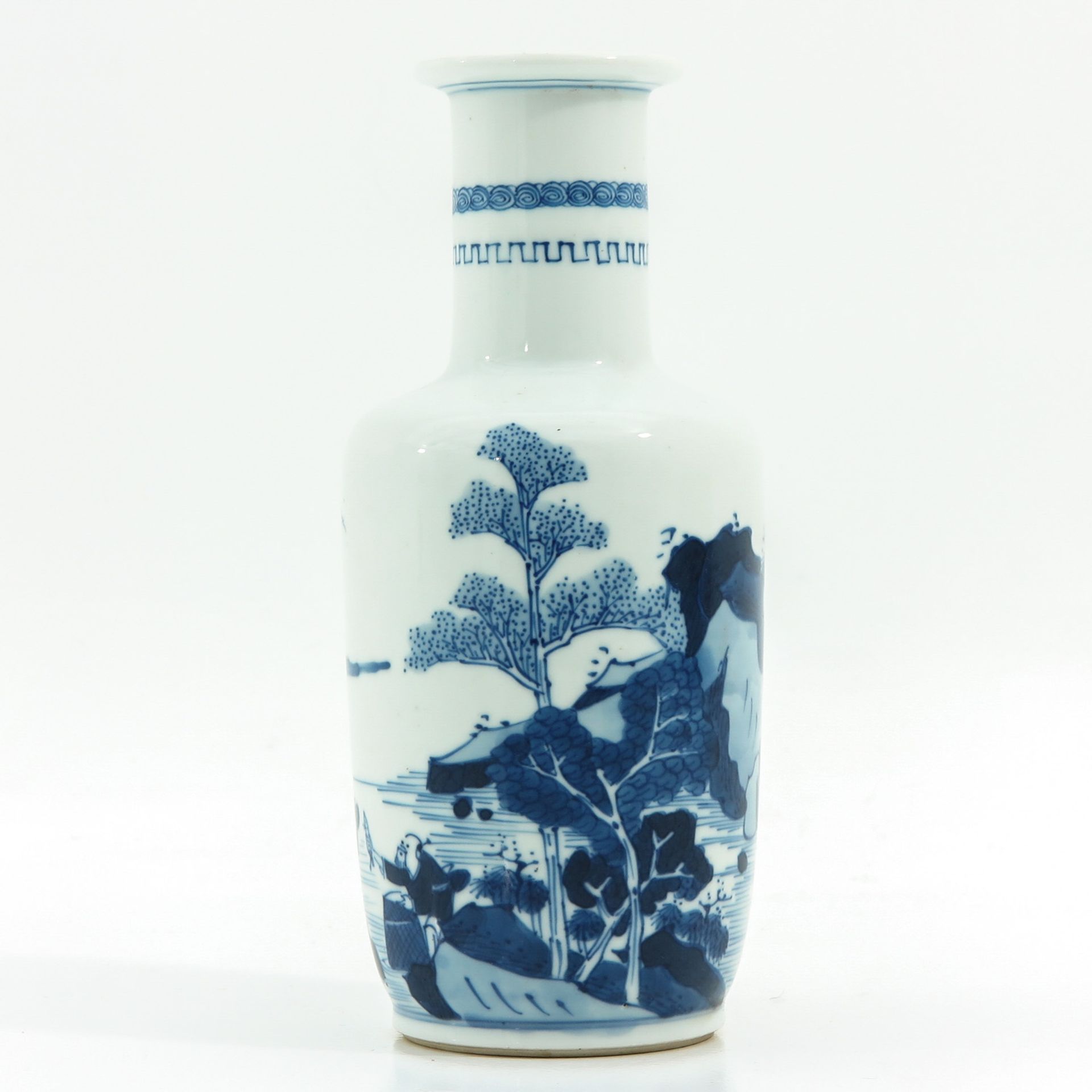 A Blue and White Vase - Image 2 of 9