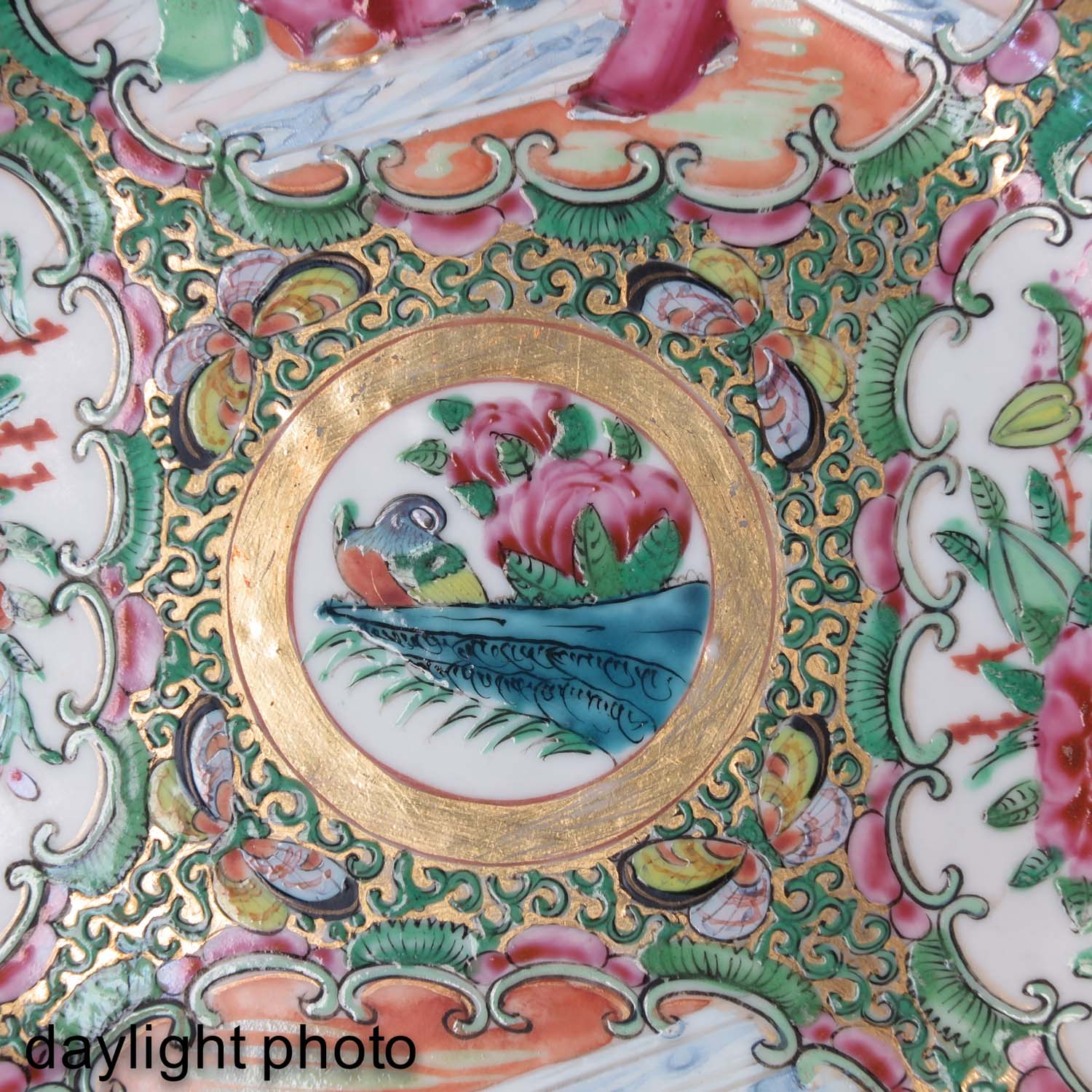 A Lot of 2 Cantonese Plates - Image 9 of 10