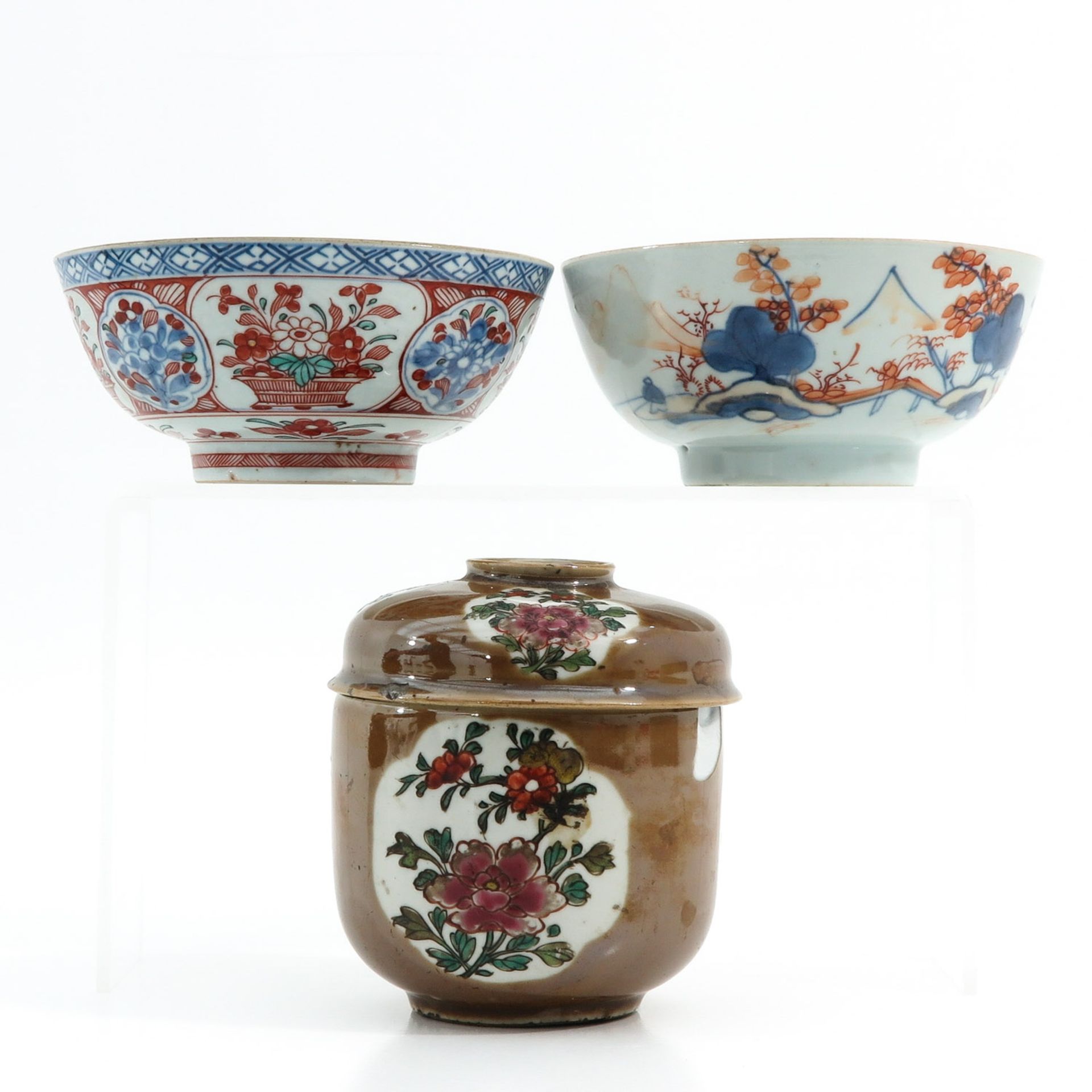 A Batavianware Jar and 2 Bowls - Bild 4 aus 9