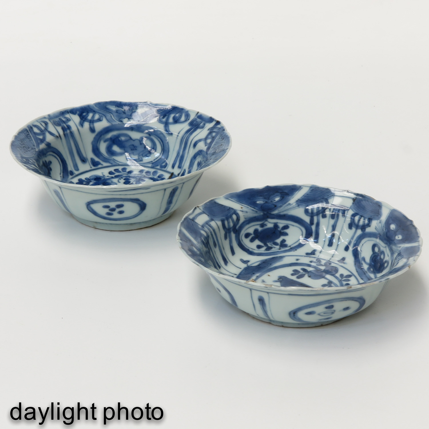 A Pair of Blue and White Bowls - Image 7 of 10