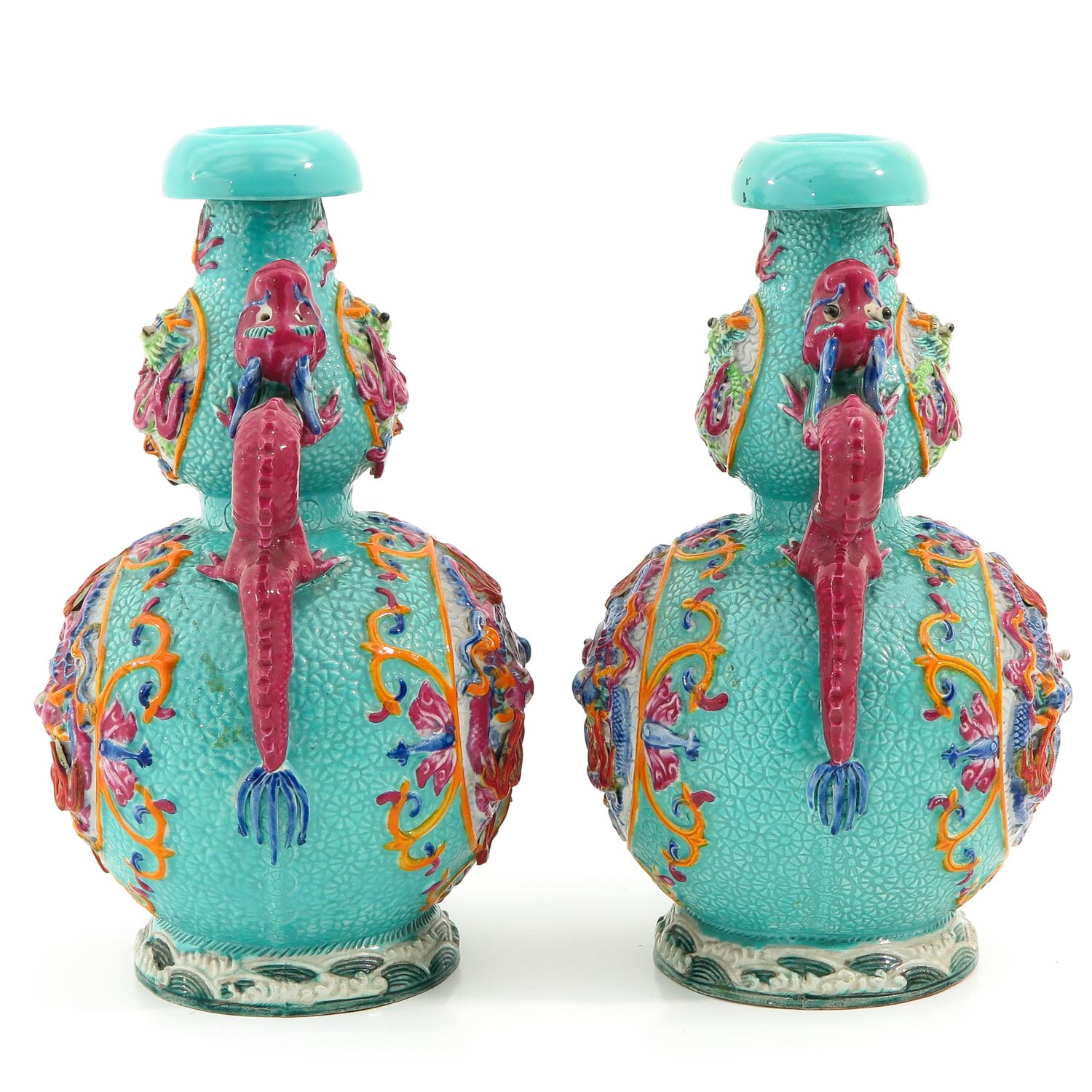 A Pair of Famille Rose Vases - Image 2 of 10