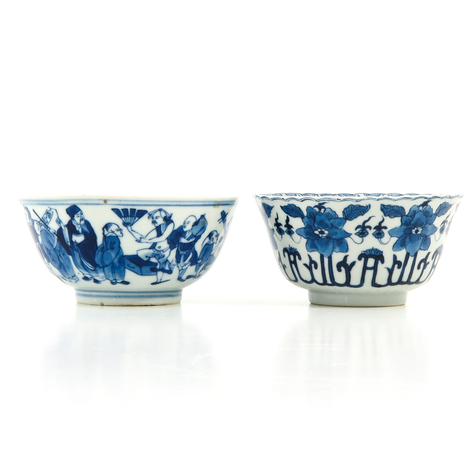 A Lot of 2 Blue and White Bowls - Image 2 of 10