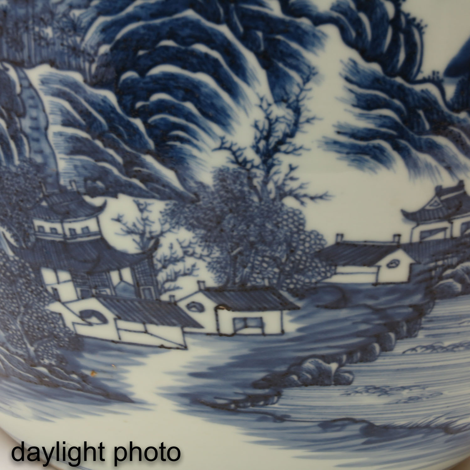 A Blue and White Fish Bowl - Image 9 of 9