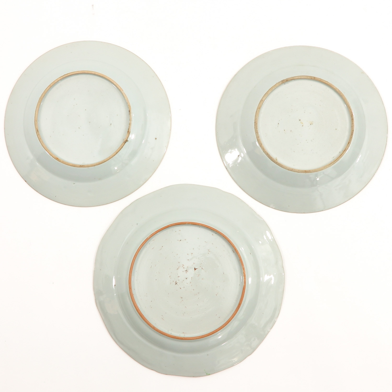 A Collection of 5 Famille Rose Plates - Image 6 of 10