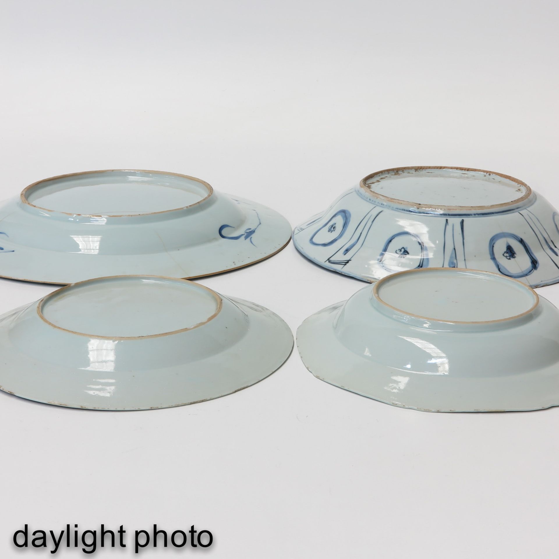 A Collection of 4 Plates - Bild 8 aus 10