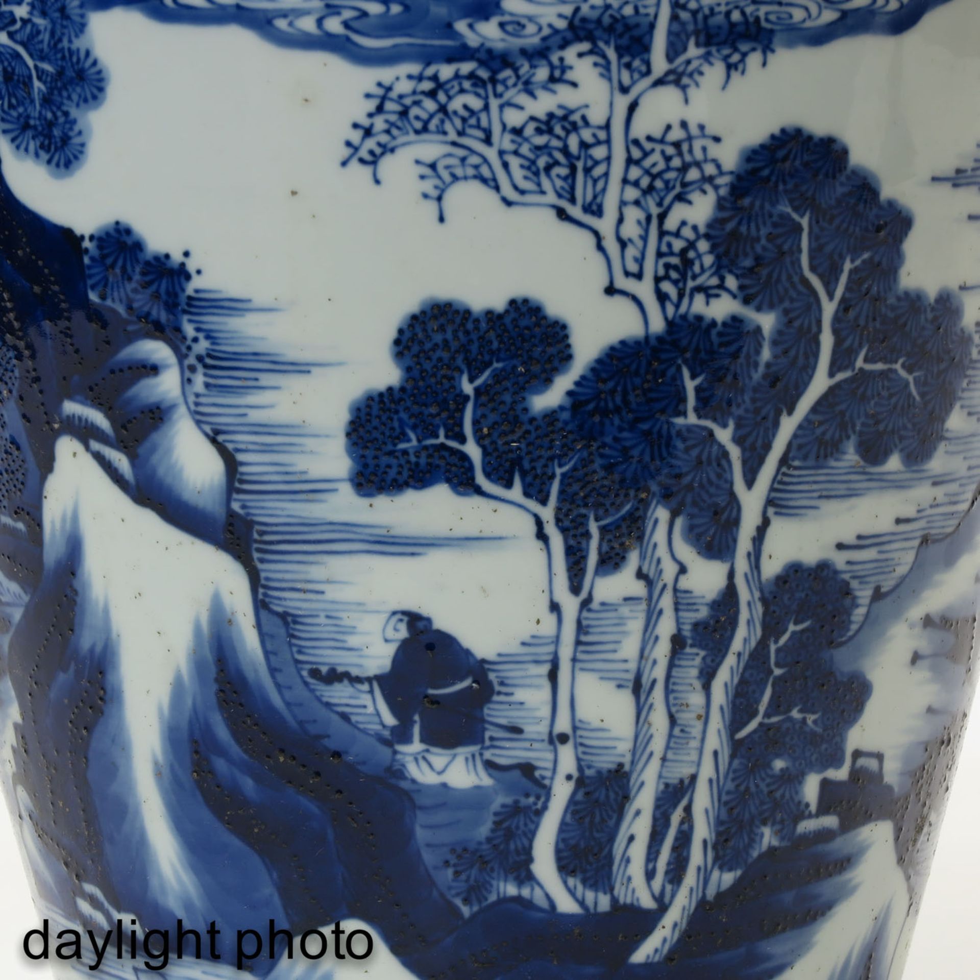 A Blue and White Vase - Bild 10 aus 10