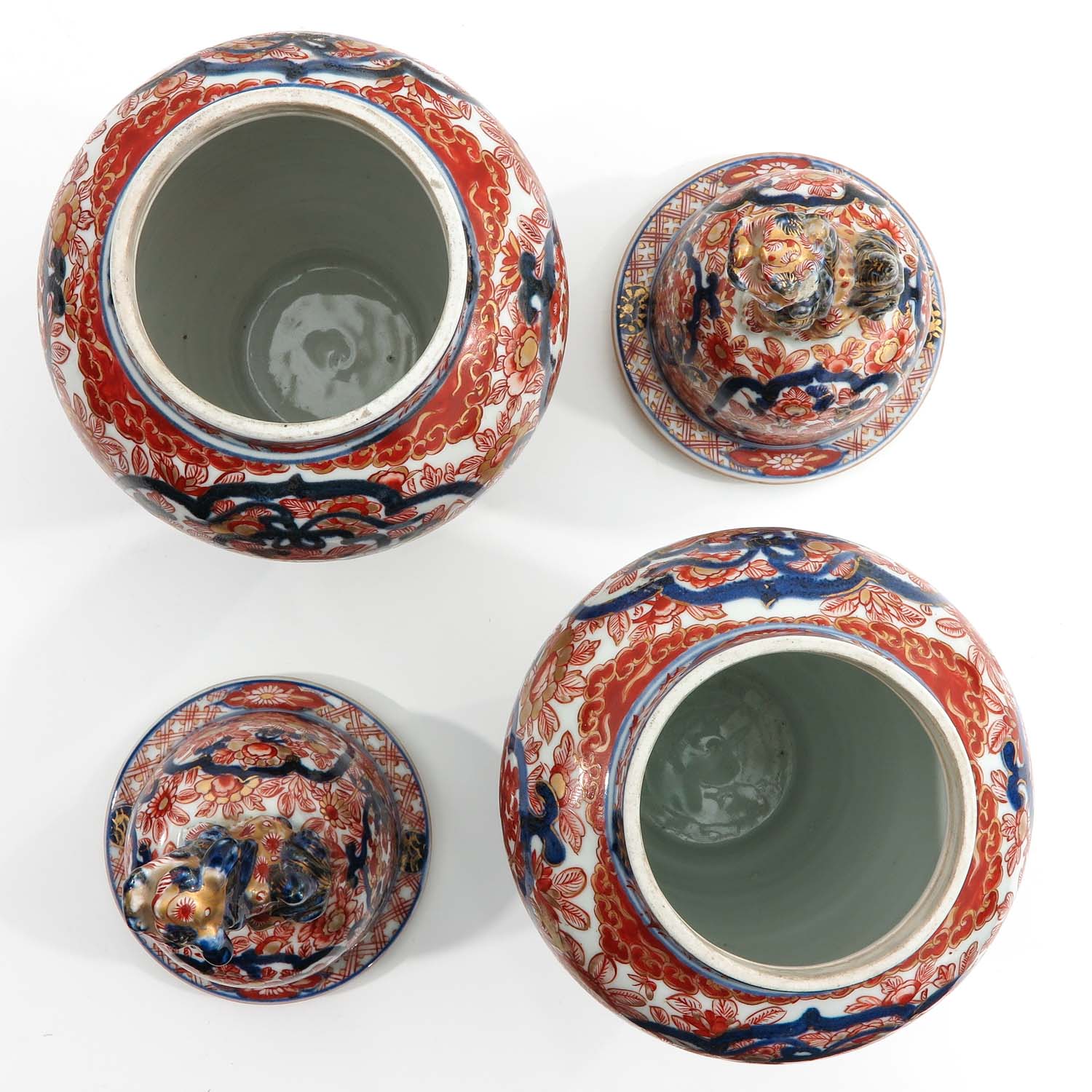 A Pair of Imari Vases and Covers - Image 5 of 10