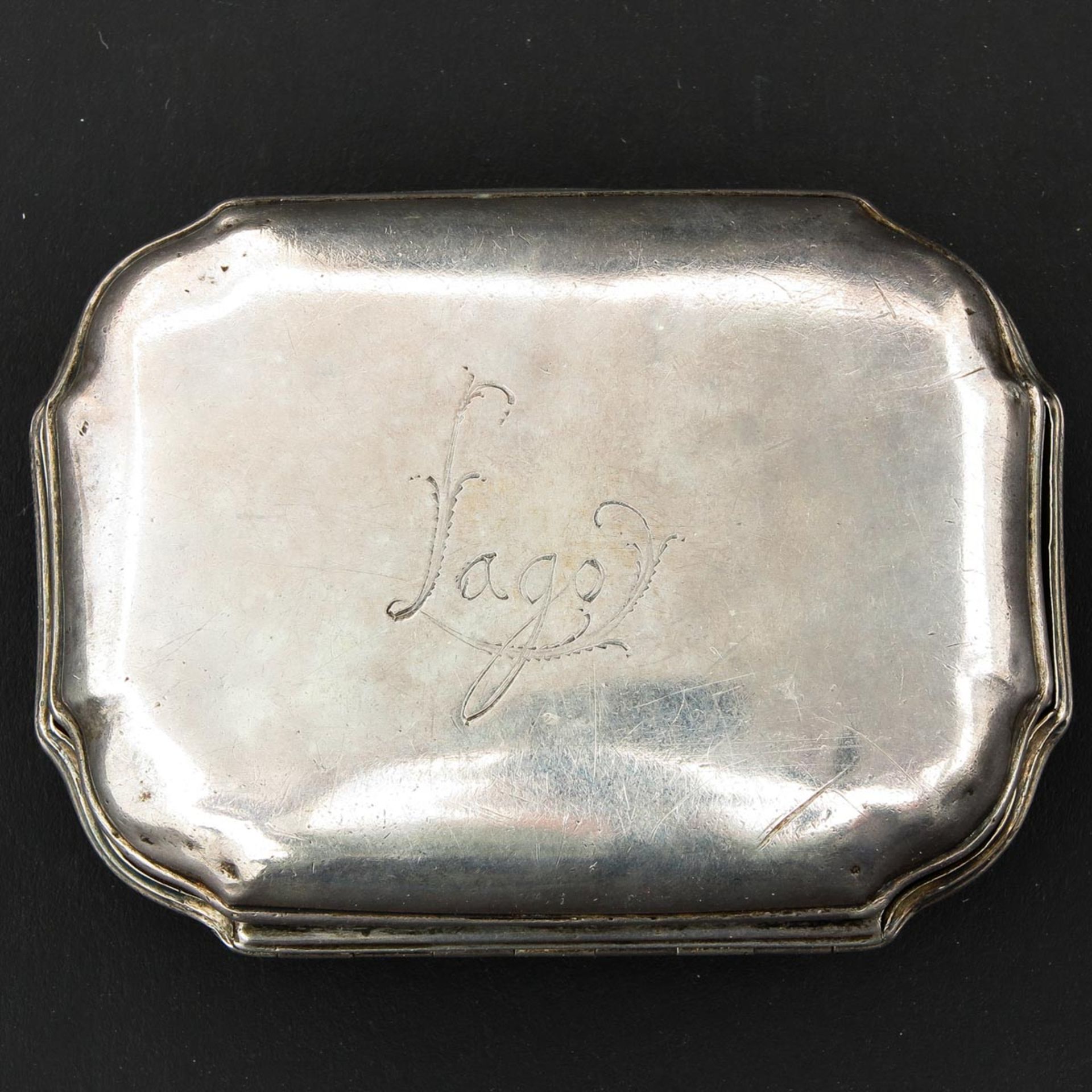 An 18th Century Snuff Box - Image 6 of 10