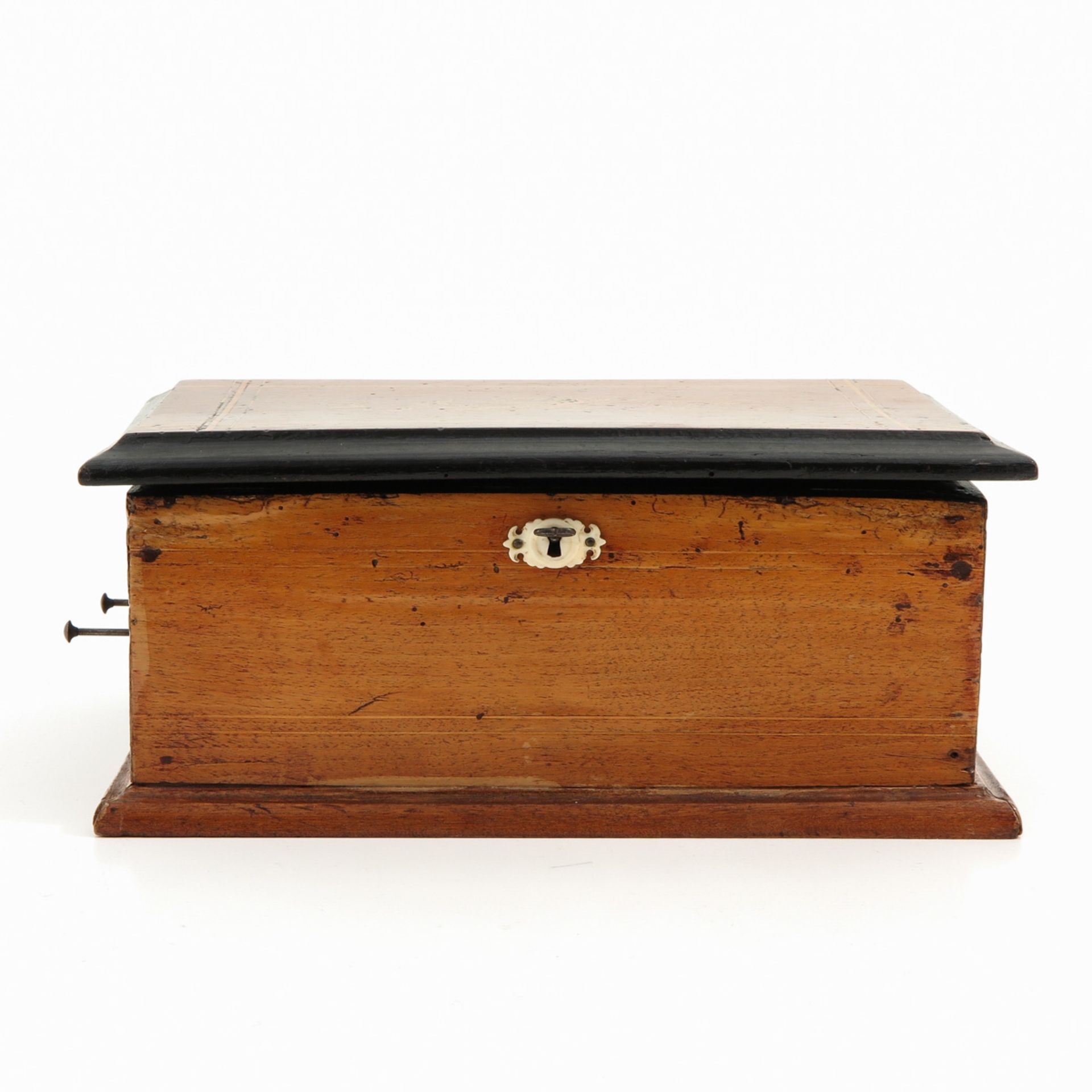 A 19th Century Music Box - Bild 2 aus 10