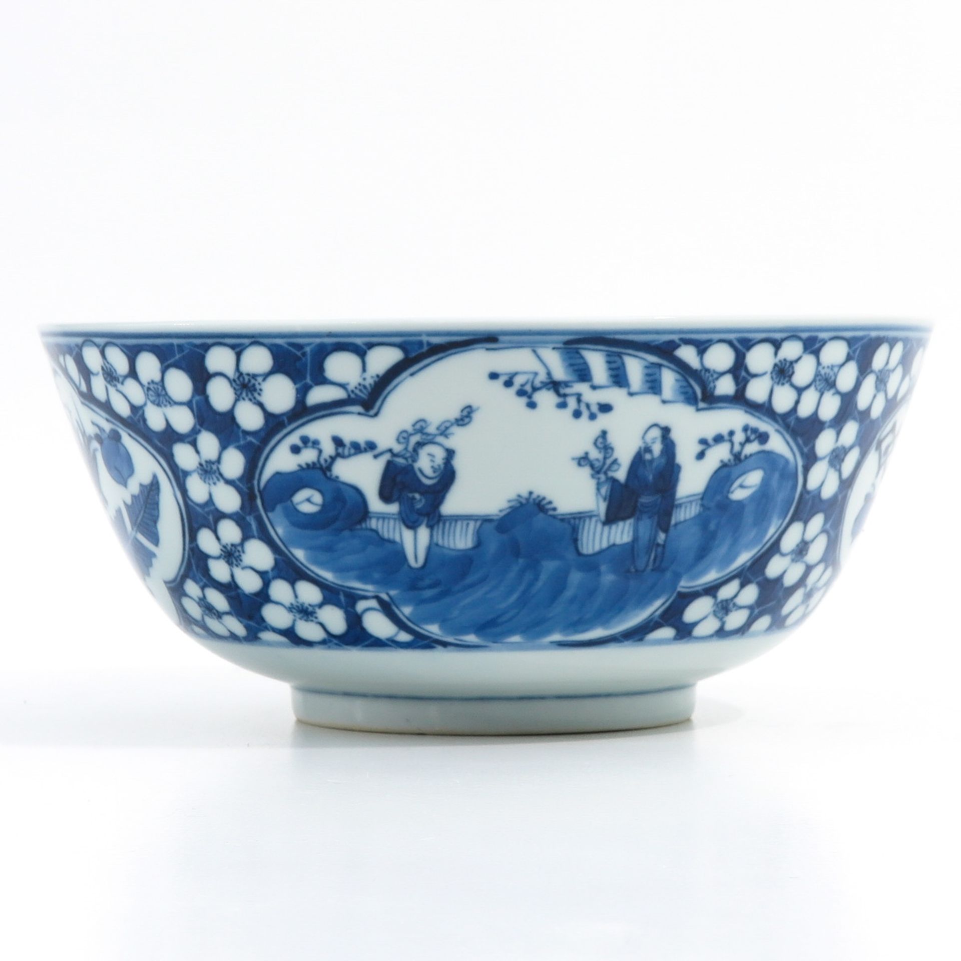 A Blue and White Bowl - Image 2 of 10