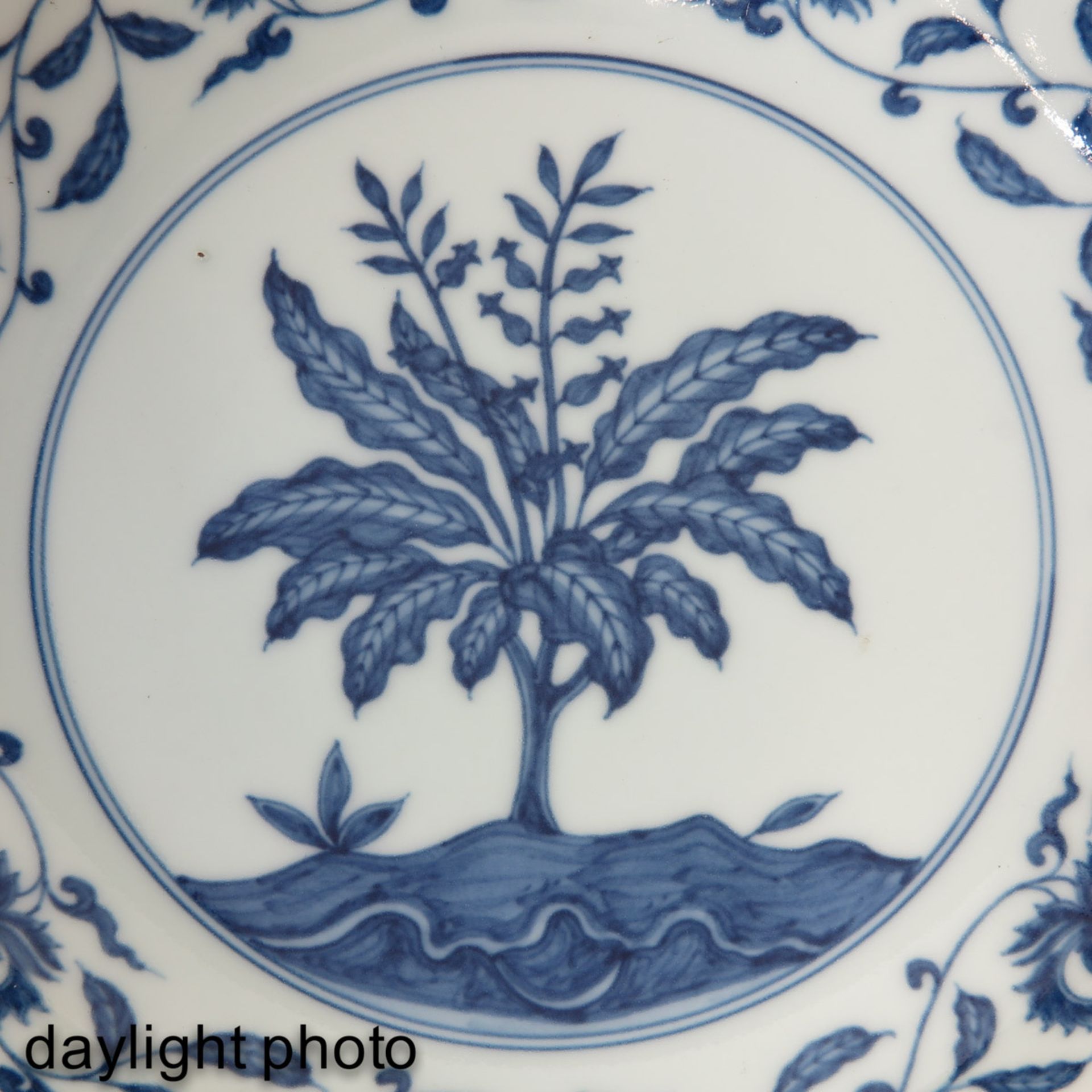 A Blue and White Dish - Image 8 of 8