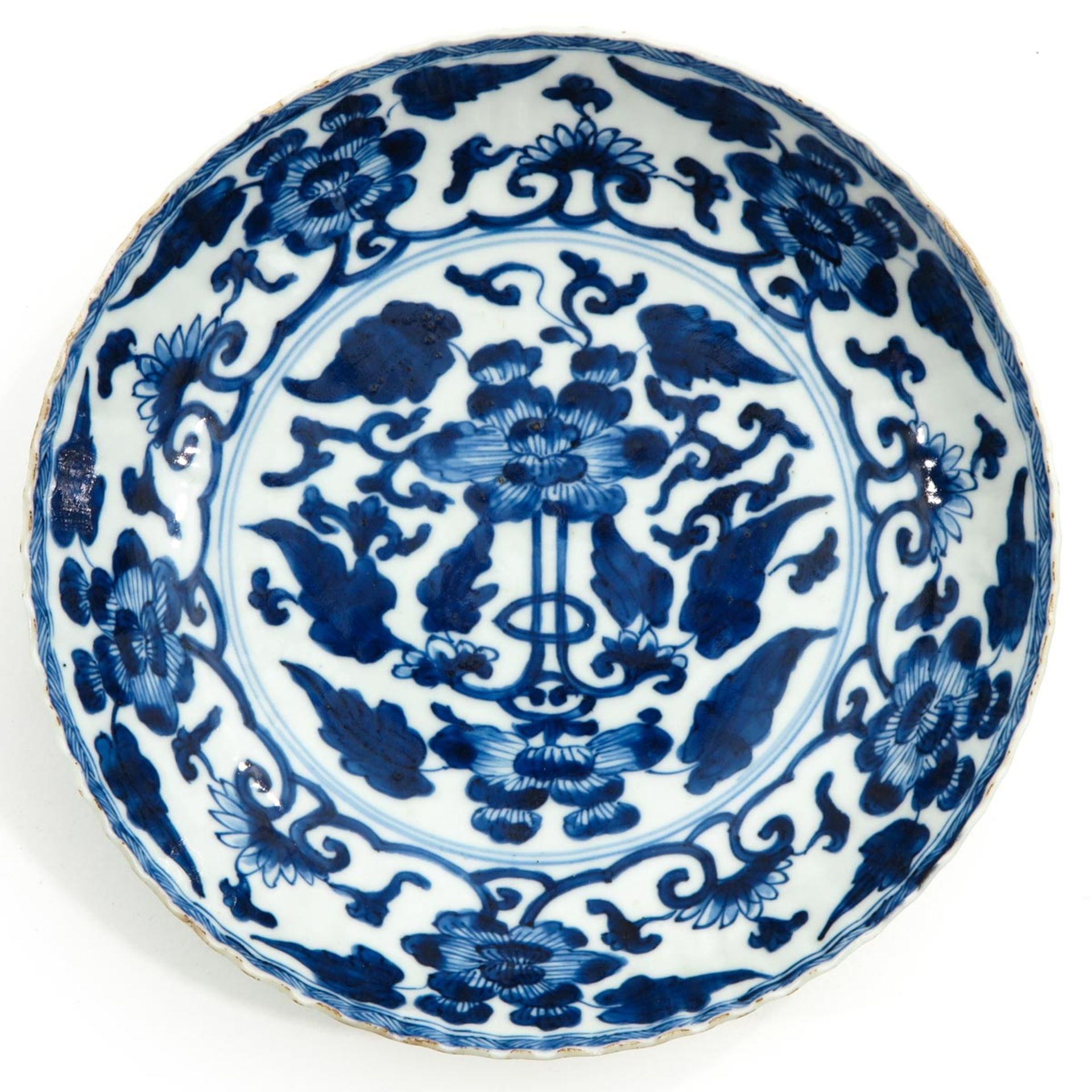 A Lot of 2 Blue and White Plates - Image 5 of 10