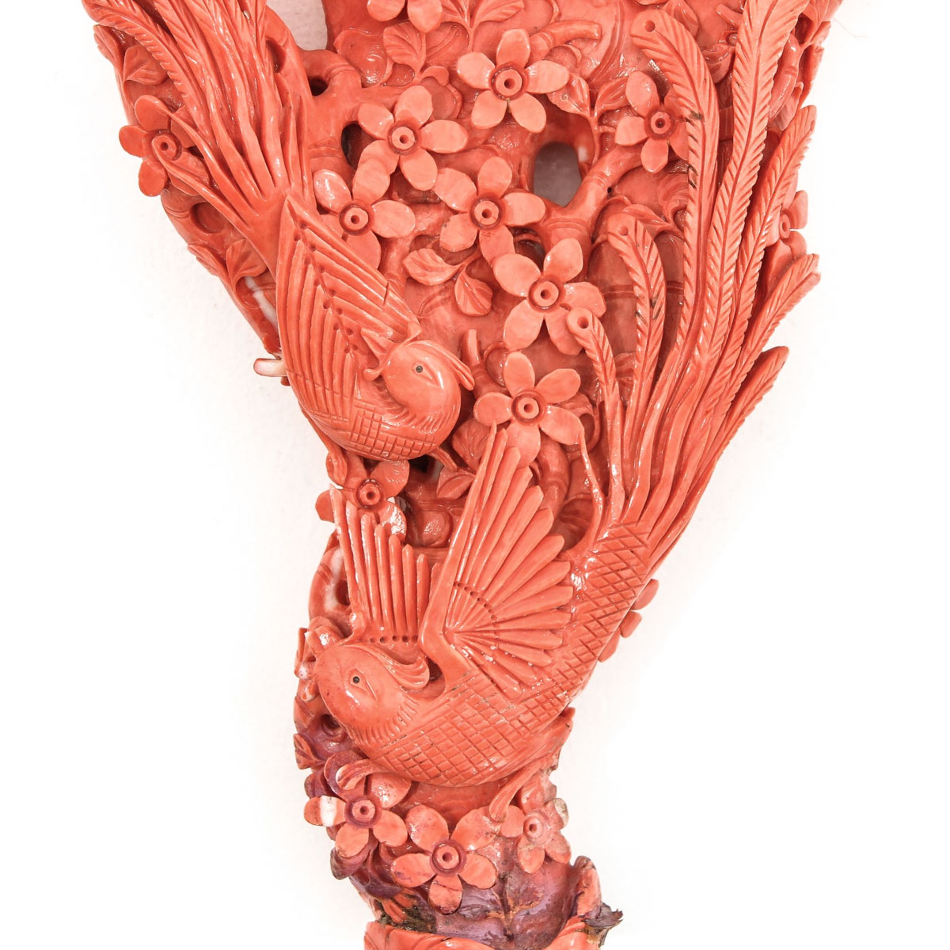 A Carved Red Coral Sculpture - Bild 4 aus 10
