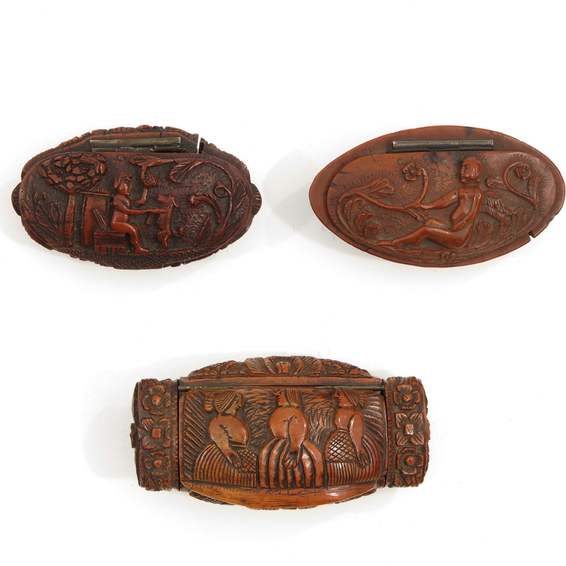 A Lot of 3 Carved Wood Snuff Boxes