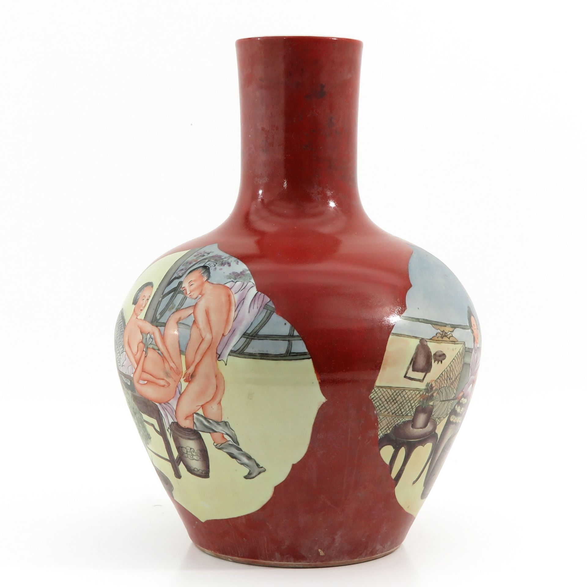 A Large Bottle Vase - Bild 3 aus 9