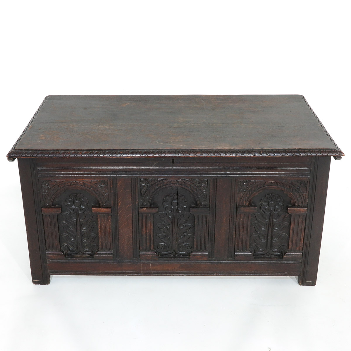 An 18th Century Oak Cabinet - Image 4 of 10